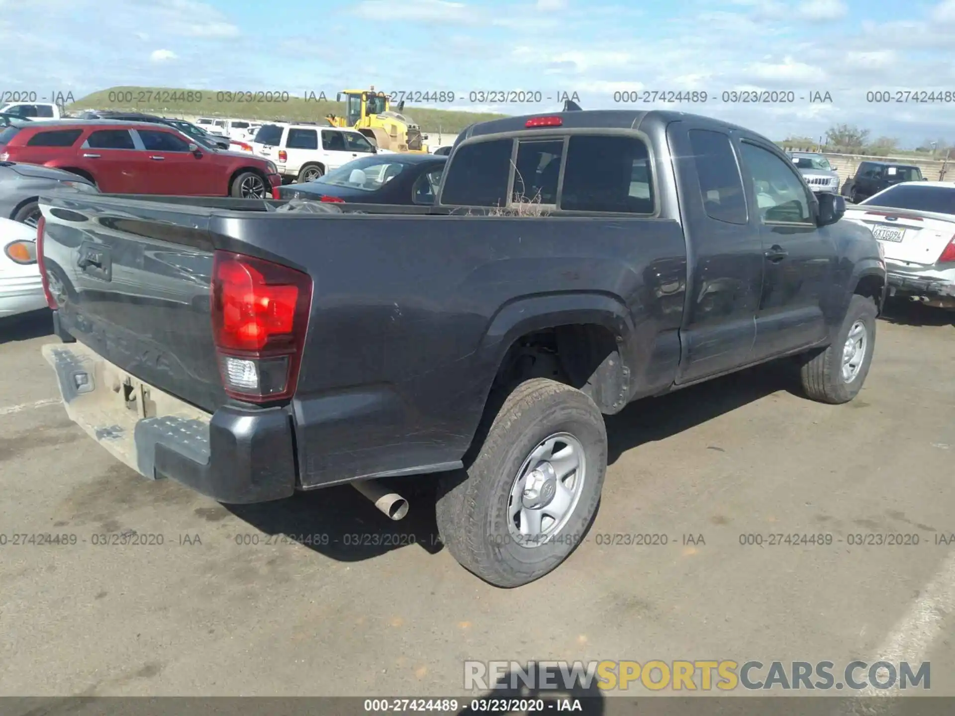 4 Photograph of a damaged car 5TFSX5EN7KX066092 TOYOTA TACOMA 2019