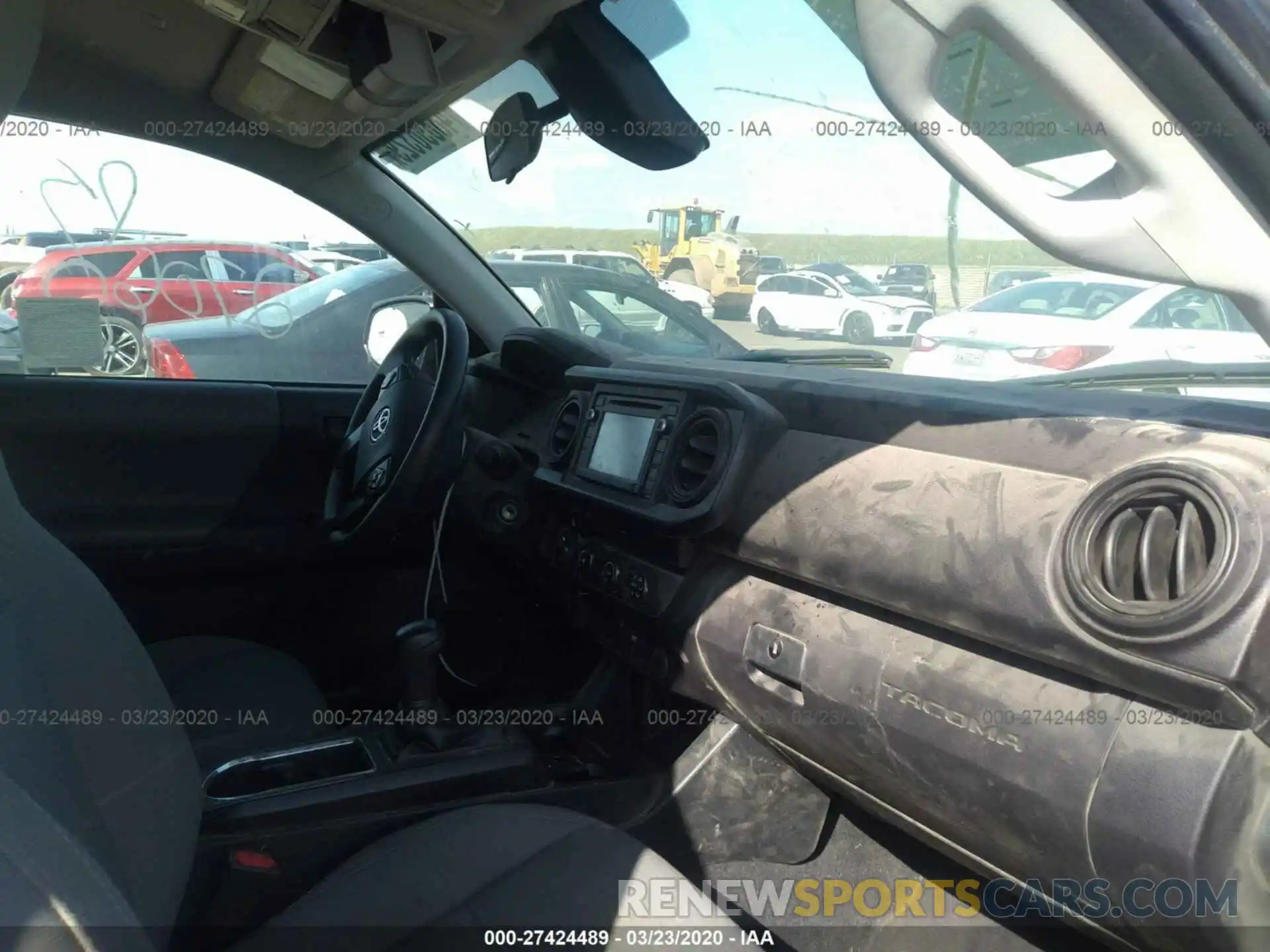 5 Photograph of a damaged car 5TFSX5EN7KX066092 TOYOTA TACOMA 2019