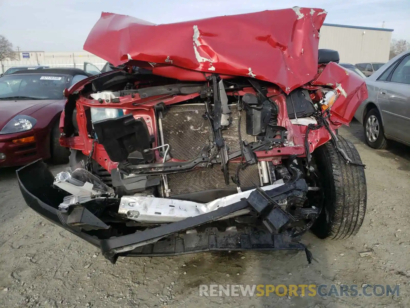 7 Photograph of a damaged car 5TFSX5EN7KX066271 TOYOTA TACOMA 2019