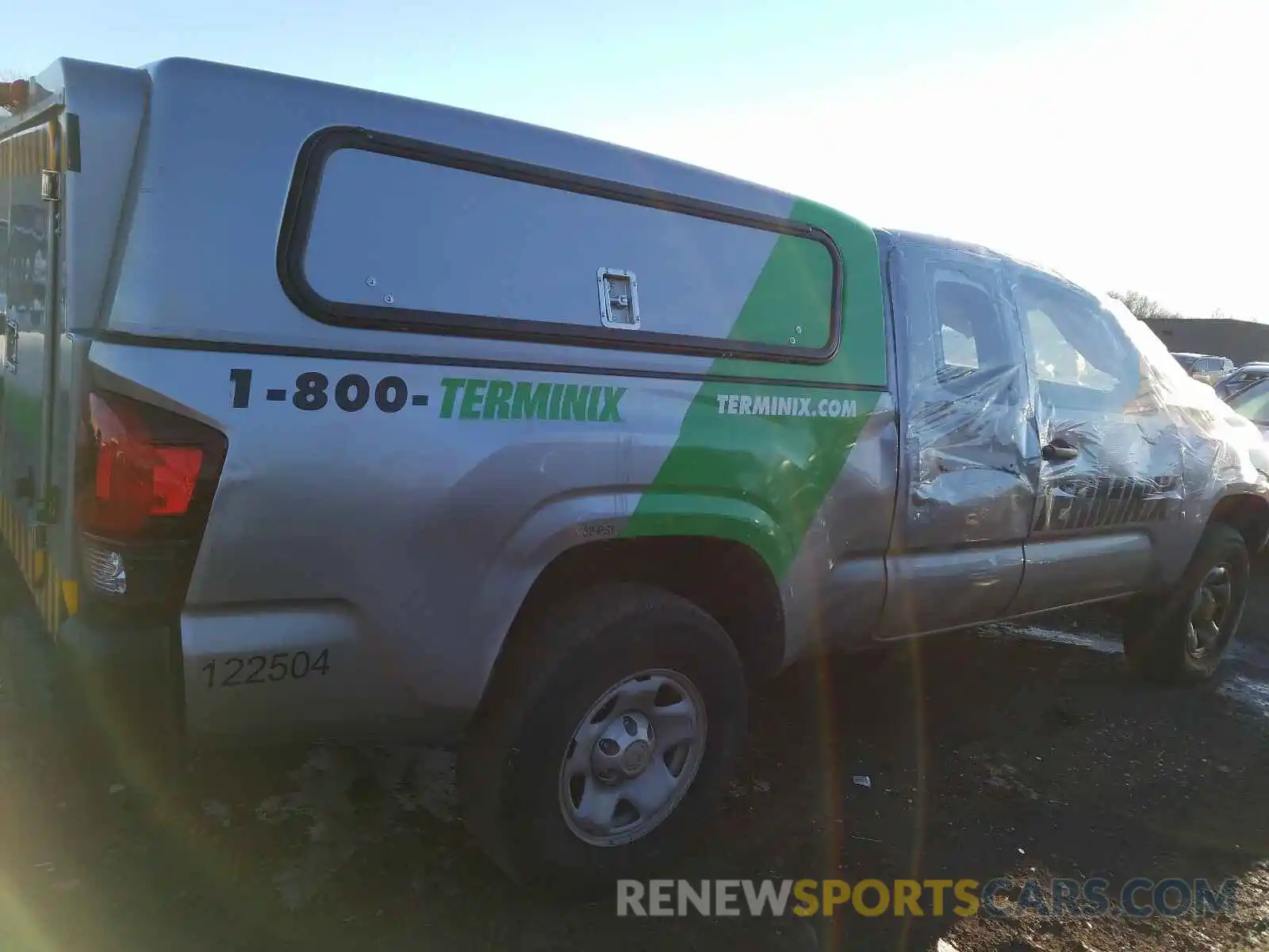 9 Photograph of a damaged car 5TFSX5EN7KX067694 TOYOTA TACOMA 2019