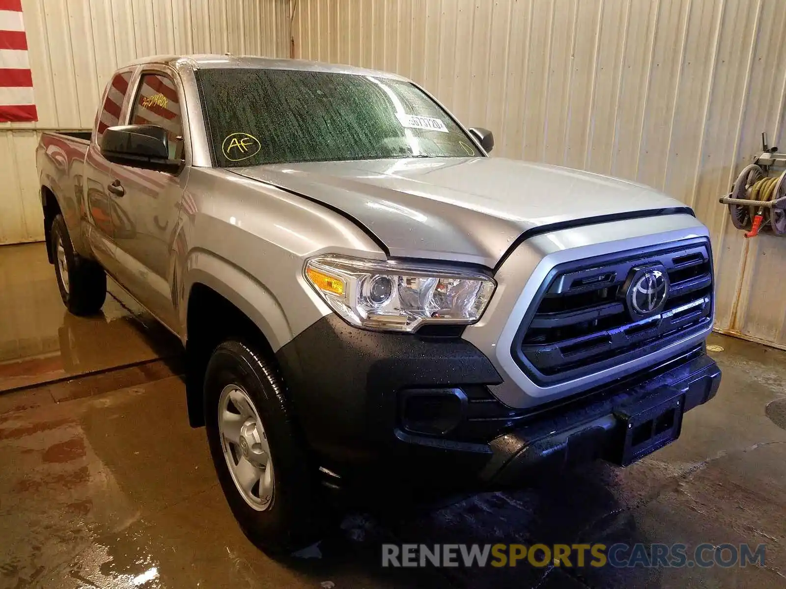 1 Photograph of a damaged car 5TFSX5EN7KX070580 TOYOTA TACOMA 2019