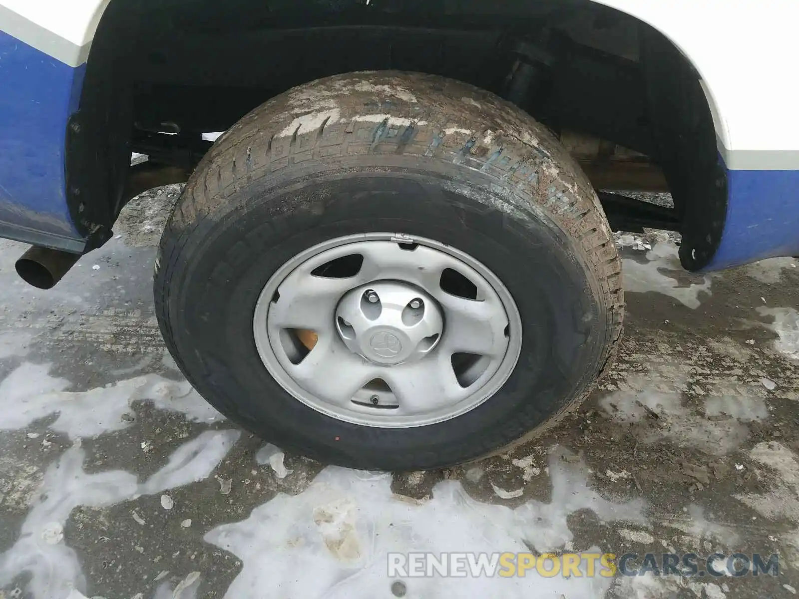 9 Photograph of a damaged car 5TFSX5EN8KX064108 TOYOTA TACOMA 2019