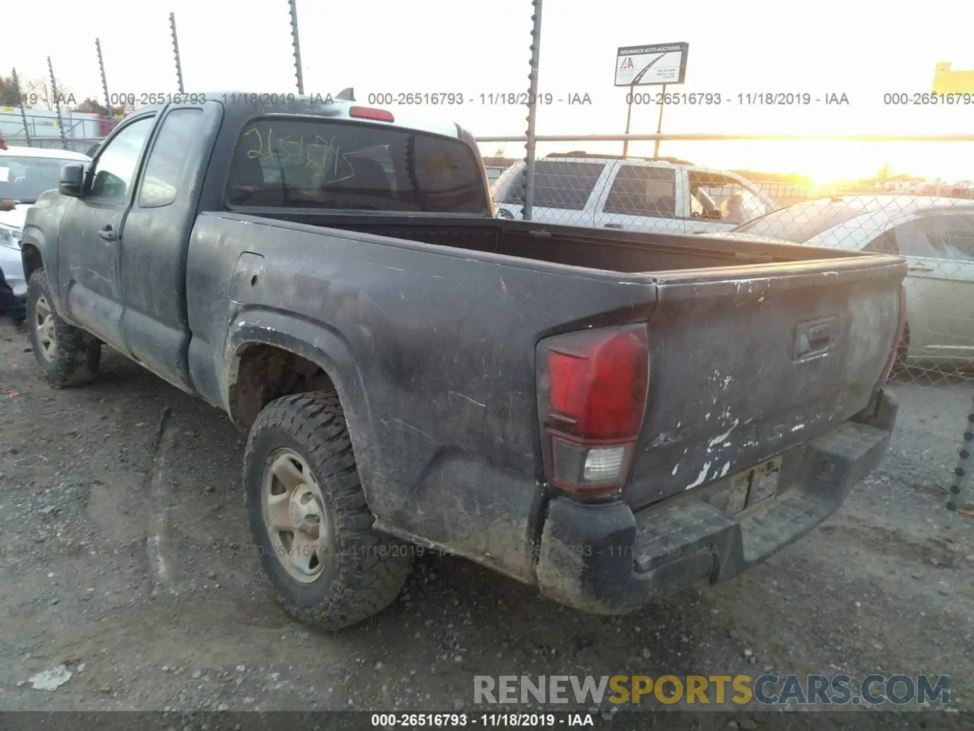 3 Photograph of a damaged car 5TFSX5EN8KX064853 TOYOTA TACOMA 2019