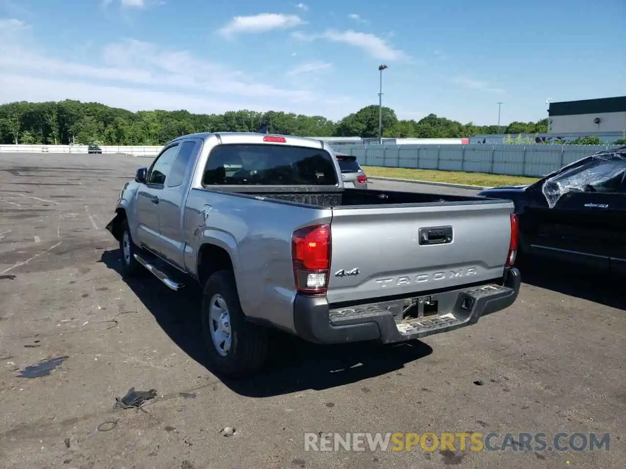 3 Photograph of a damaged car 5TFSX5EN8KX065680 TOYOTA TACOMA 2019