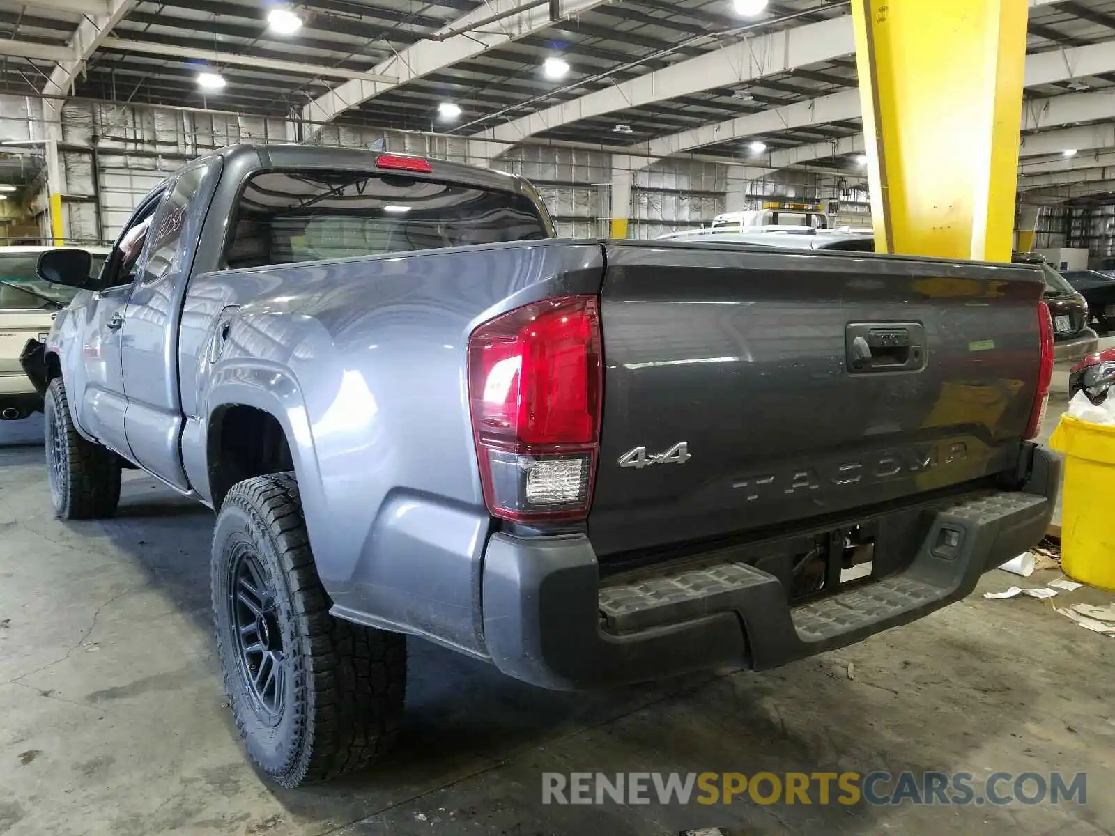 3 Photograph of a damaged car 5TFSX5EN8KX066943 TOYOTA TACOMA 2019