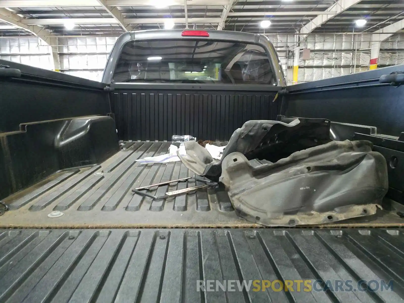 9 Photograph of a damaged car 5TFSX5EN8KX066943 TOYOTA TACOMA 2019