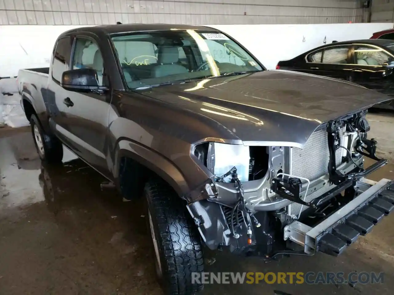 1 Photograph of a damaged car 5TFSX5EN8KX069745 TOYOTA TACOMA 2019