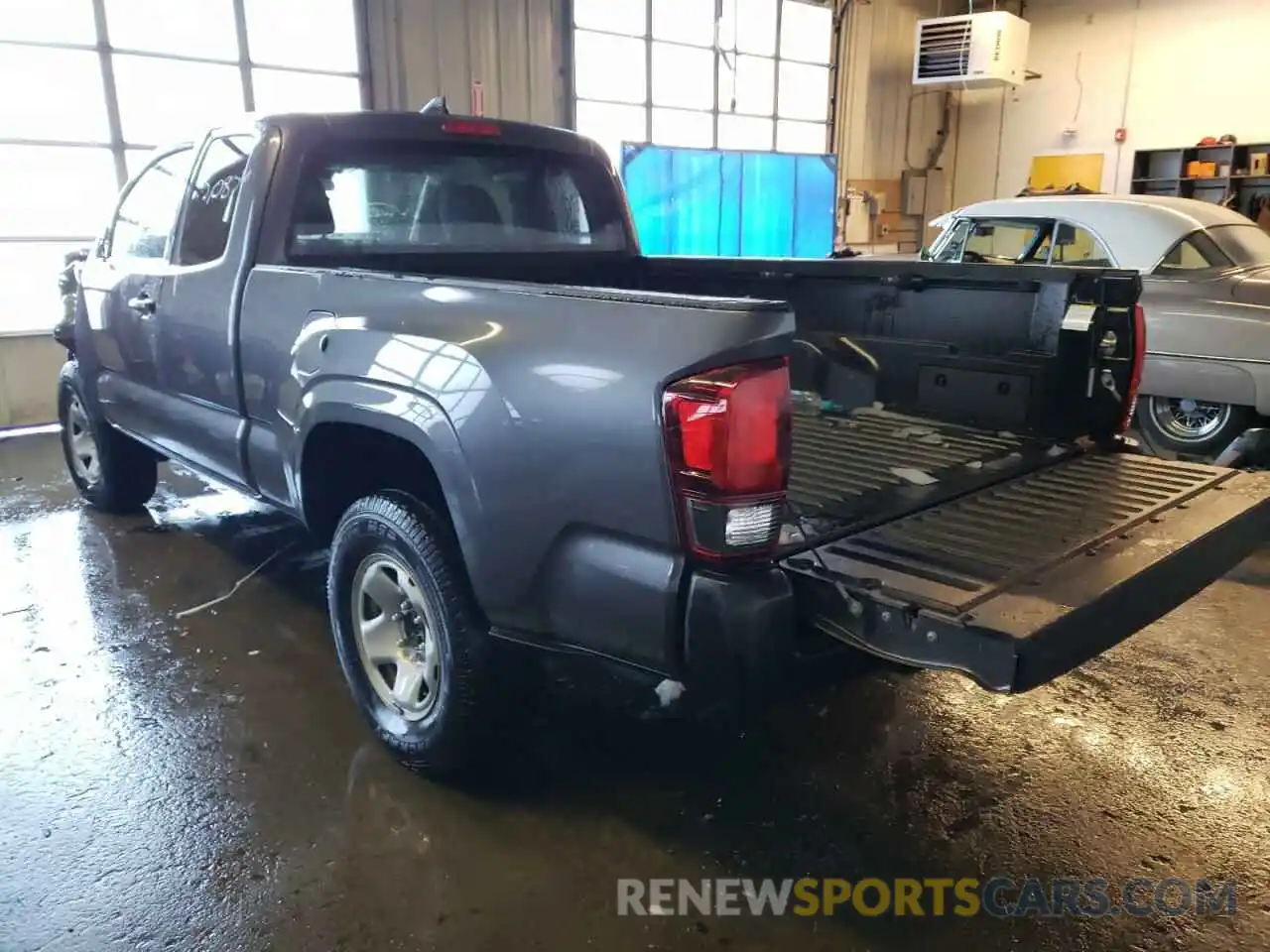 3 Photograph of a damaged car 5TFSX5EN8KX069745 TOYOTA TACOMA 2019