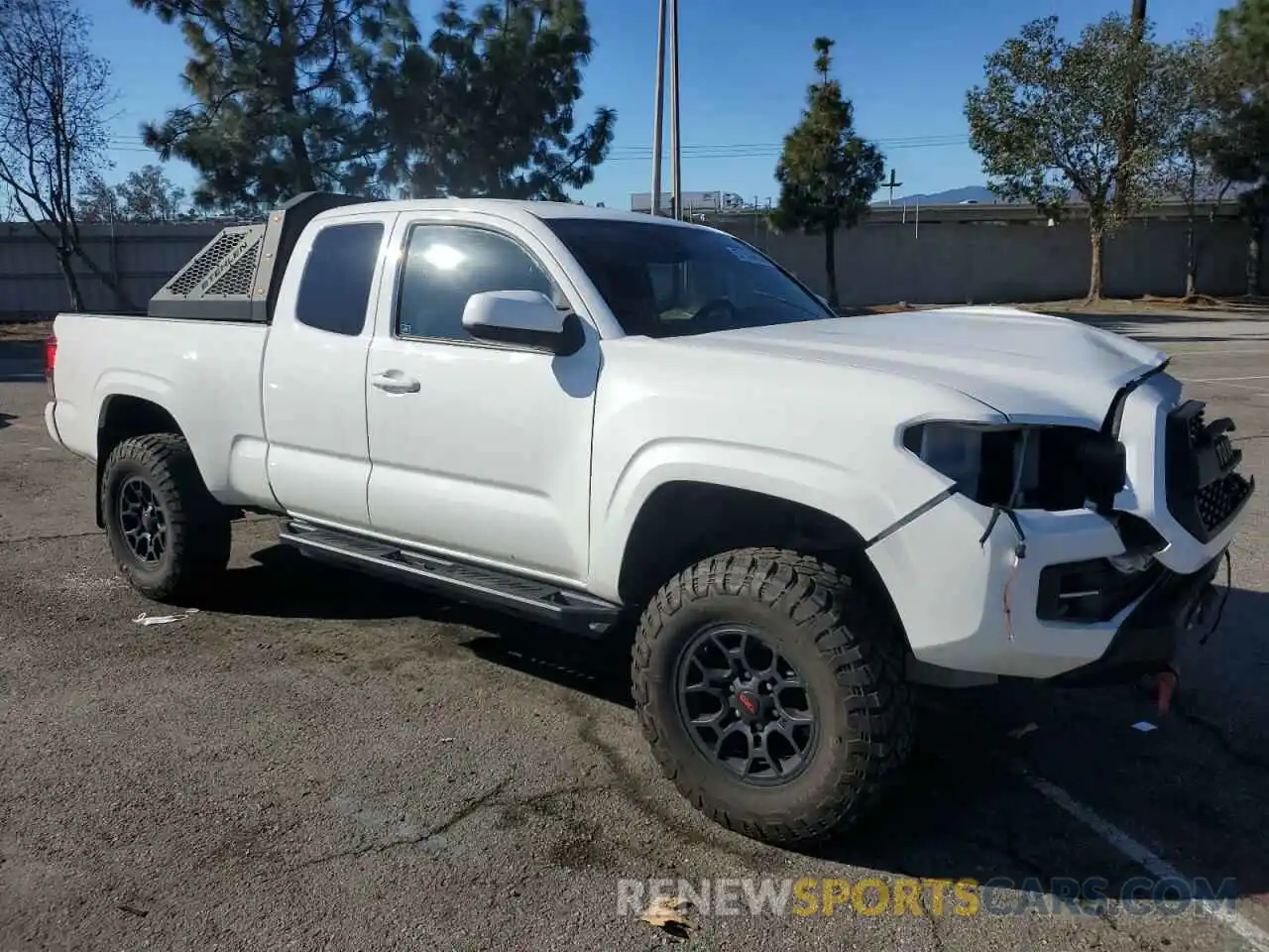 4 Фотография поврежденного автомобиля 5TFSX5EN8KX070006 TOYOTA TACOMA 2019