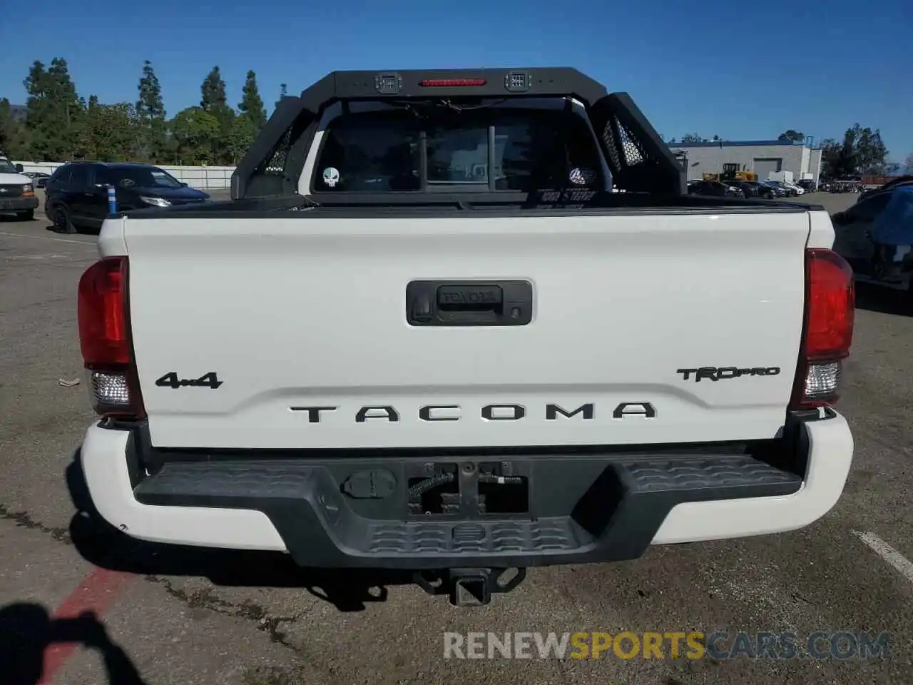 6 Photograph of a damaged car 5TFSX5EN8KX070006 TOYOTA TACOMA 2019