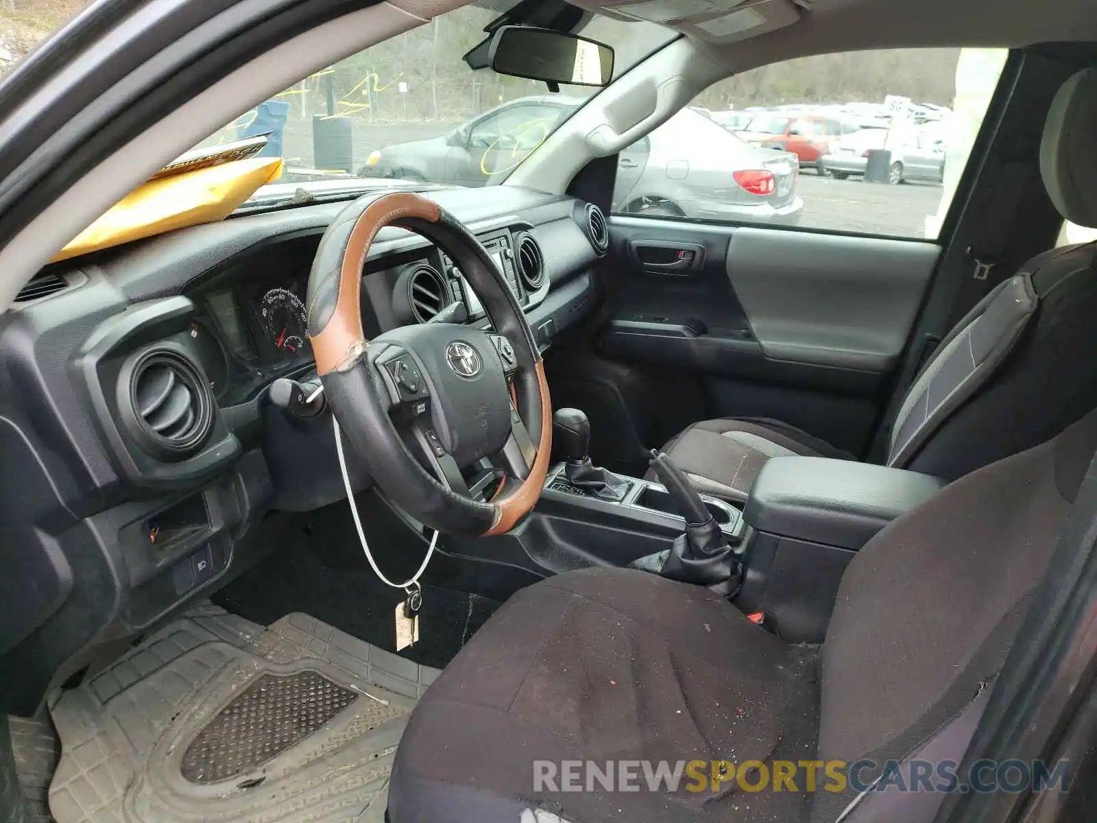 5 Photograph of a damaged car 5TFSX5EN9KX063887 TOYOTA TACOMA 2019