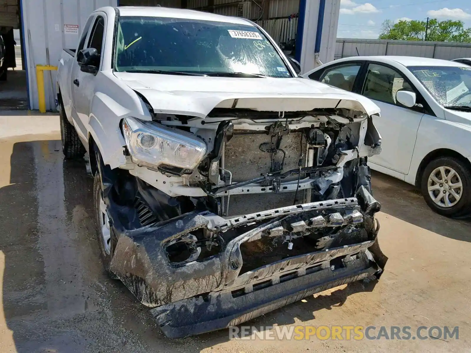 1 Photograph of a damaged car 5TFSX5EN9KX064506 TOYOTA TACOMA 2019
