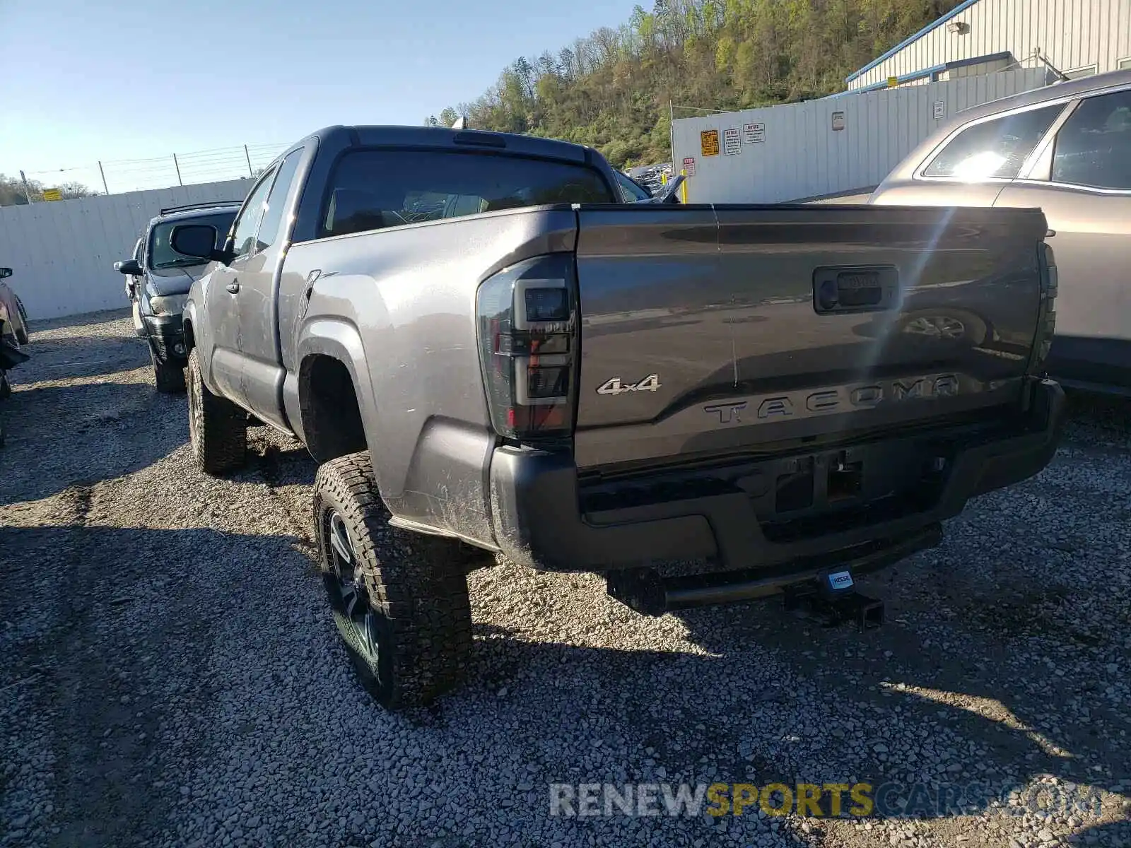 3 Photograph of a damaged car 5TFSX5EN9KX067549 TOYOTA TACOMA 2019