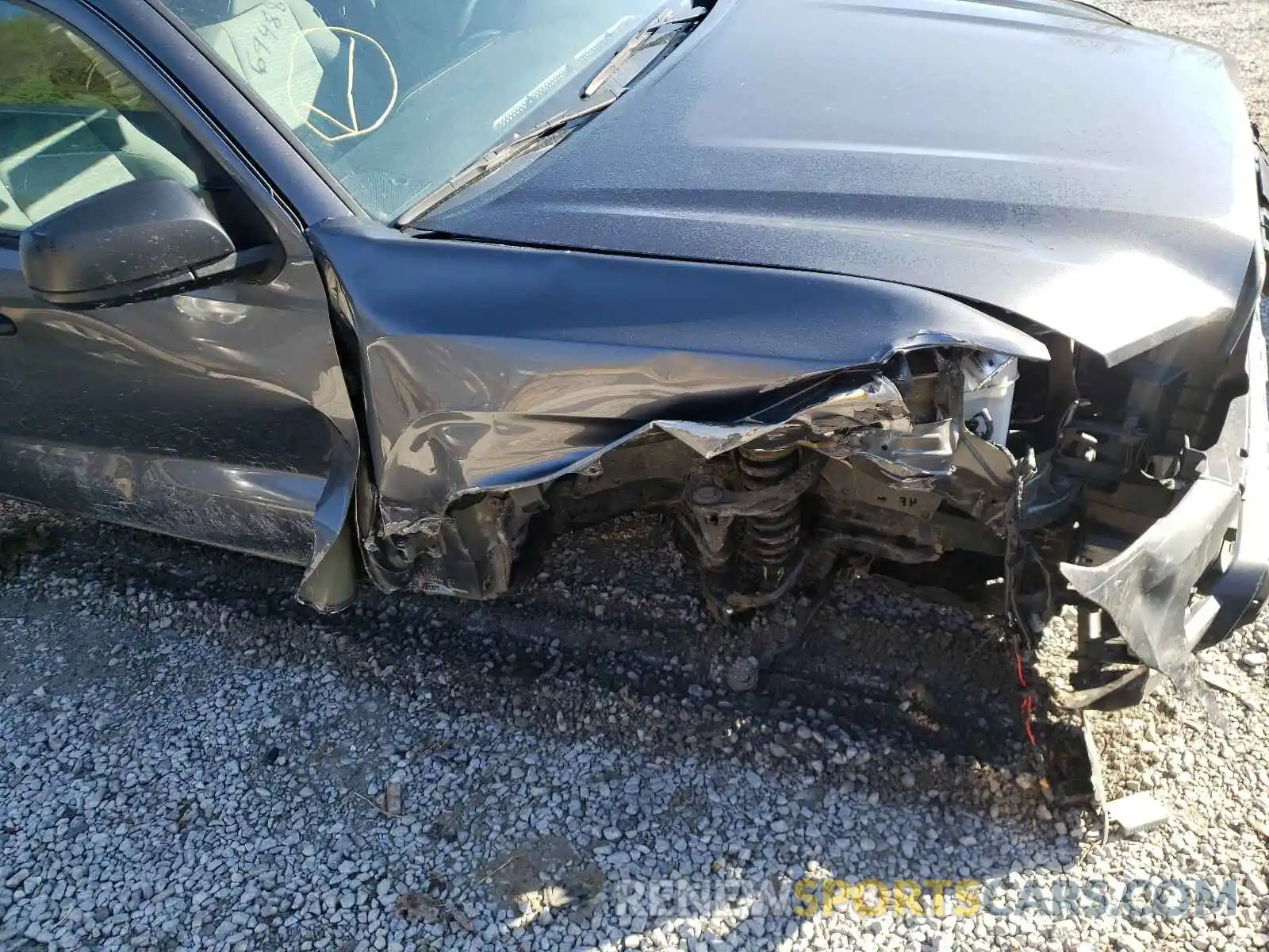 9 Photograph of a damaged car 5TFSX5EN9KX067549 TOYOTA TACOMA 2019