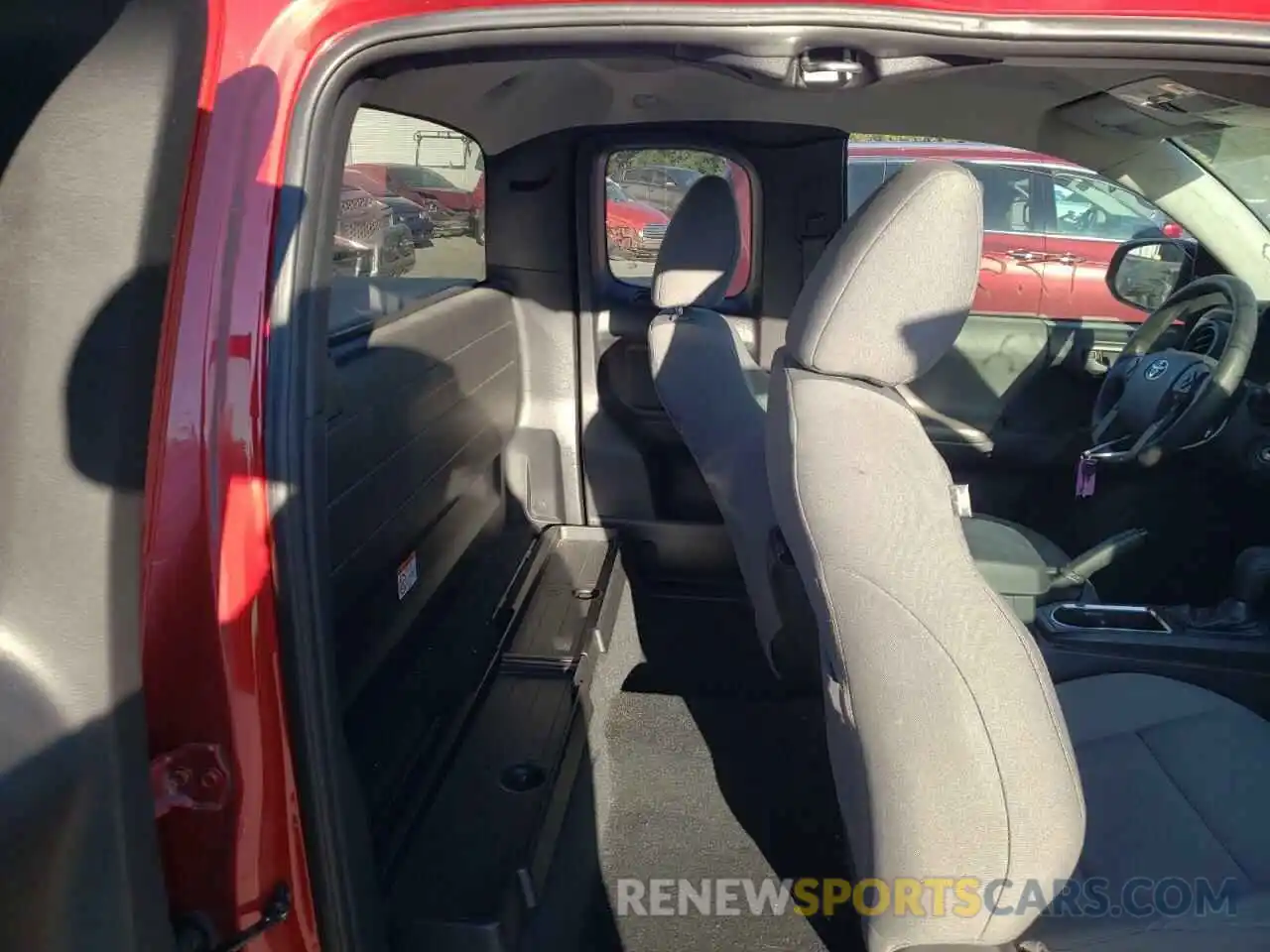 6 Photograph of a damaged car 5TFSX5EN9KX069866 TOYOTA TACOMA 2019