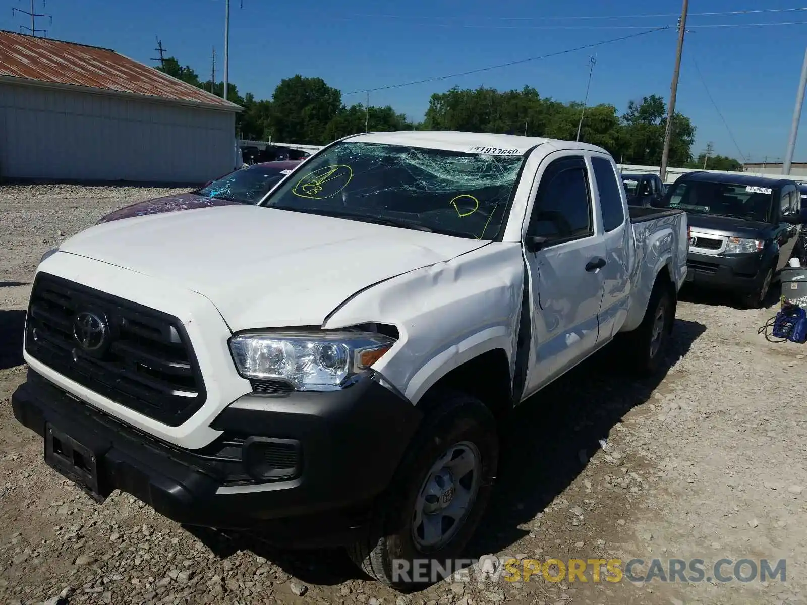 2 Photograph of a damaged car 5TFSX5ENXKX064661 TOYOTA TACOMA 2019