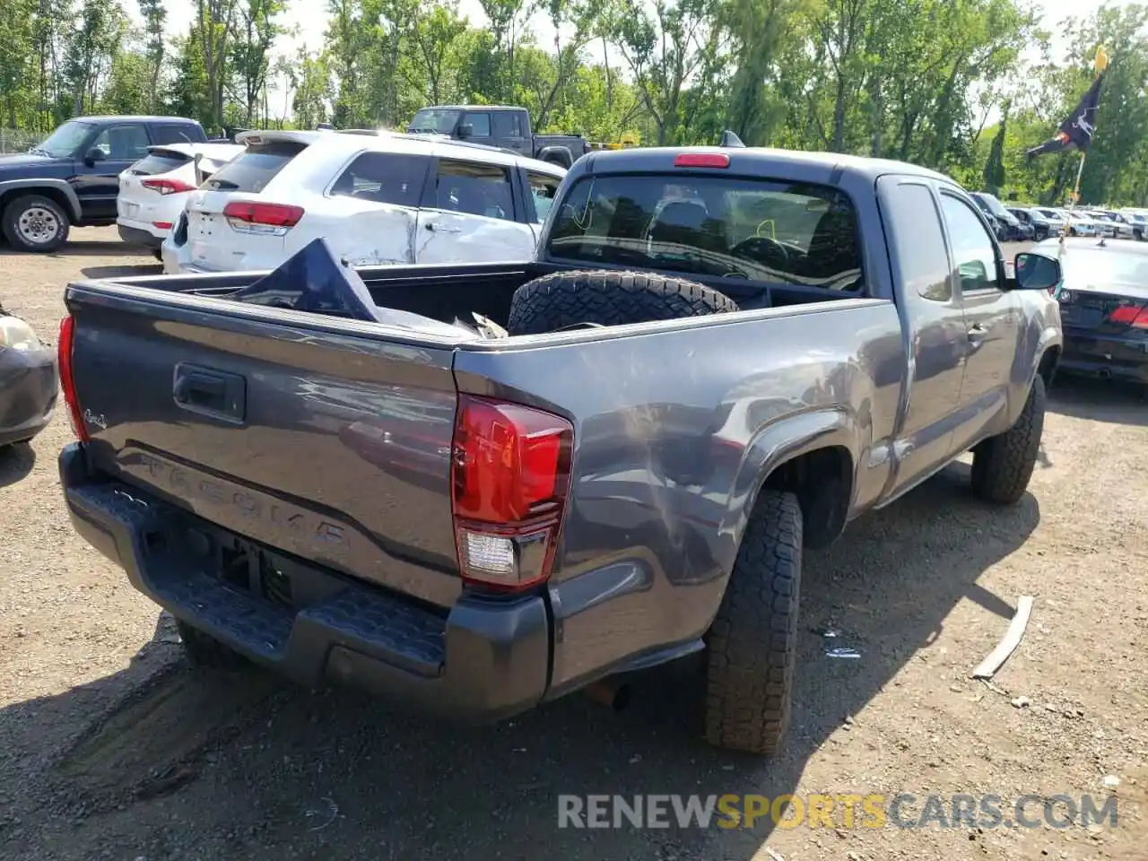 4 Фотография поврежденного автомобиля 5TFSX5ENXKX066961 TOYOTA TACOMA 2019