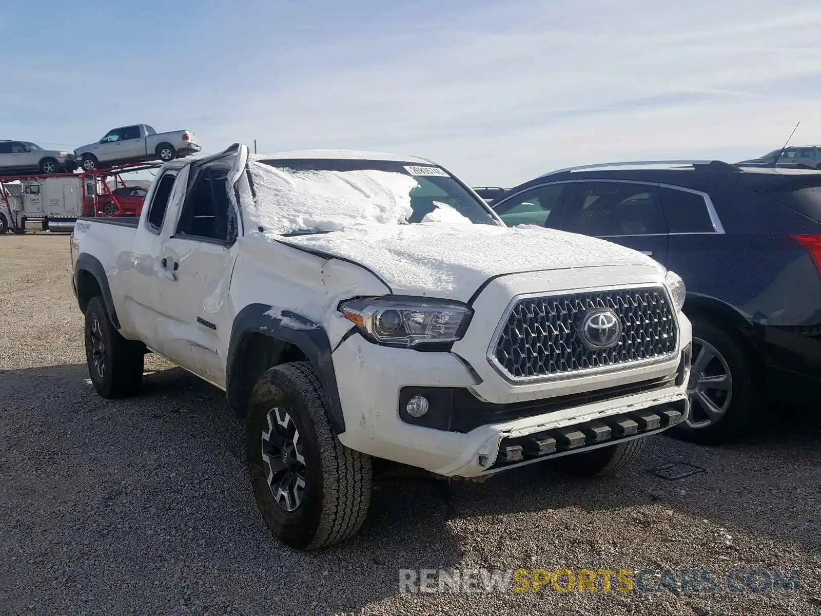 1 Photograph of a damaged car 5TFSZ5AN0KX175073 TOYOTA TACOMA 2019