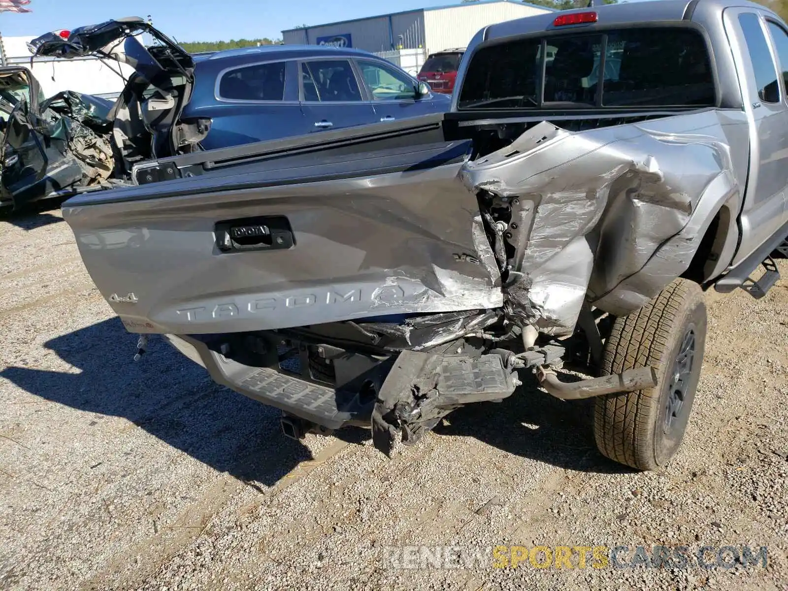 9 Photograph of a damaged car 5TFSZ5AN0KX185912 TOYOTA TACOMA 2019