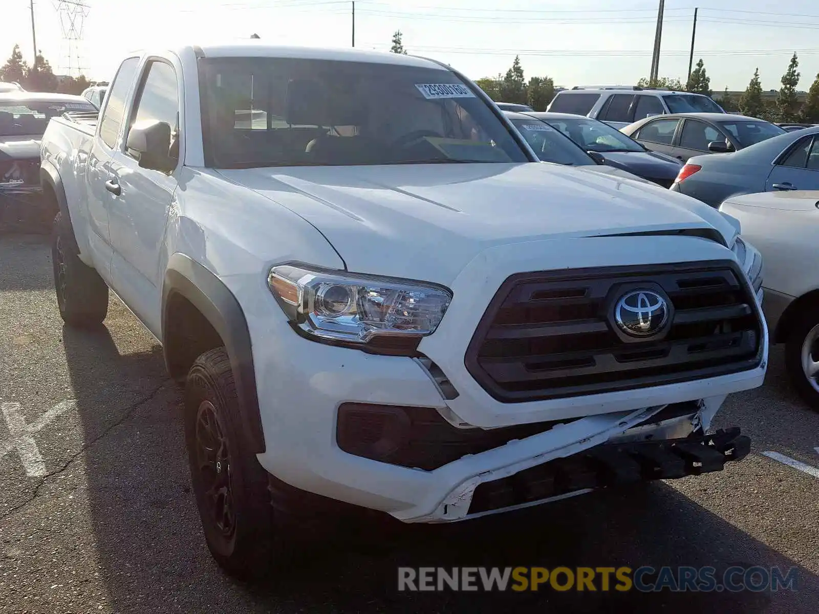 1 Photograph of a damaged car 5TFSZ5AN0KX189412 TOYOTA TACOMA 2019