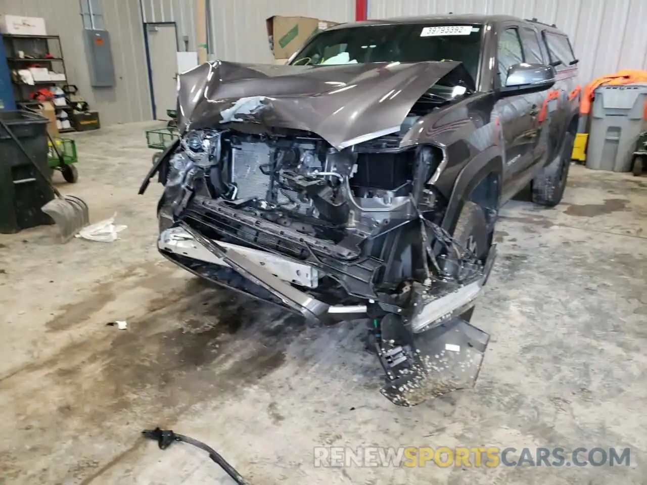 9 Photograph of a damaged car 5TFSZ5AN1KX167404 TOYOTA TACOMA 2019