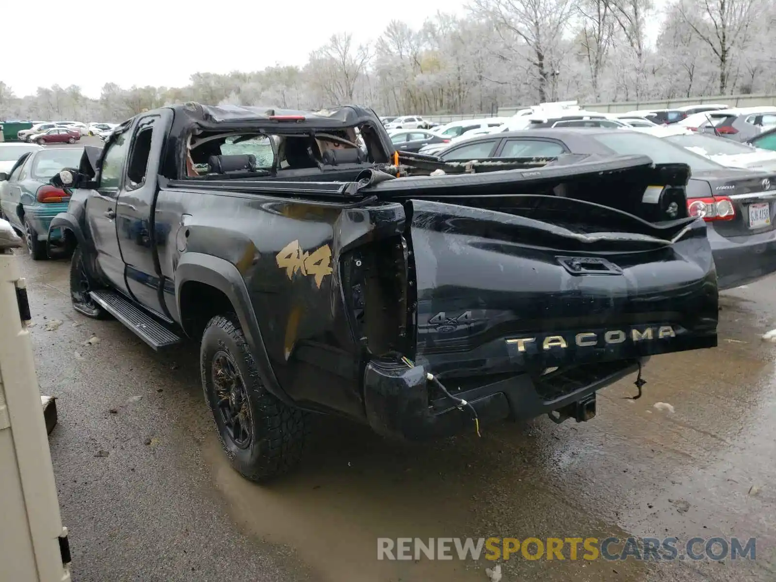 3 Photograph of a damaged car 5TFSZ5AN1KX168052 TOYOTA TACOMA 2019