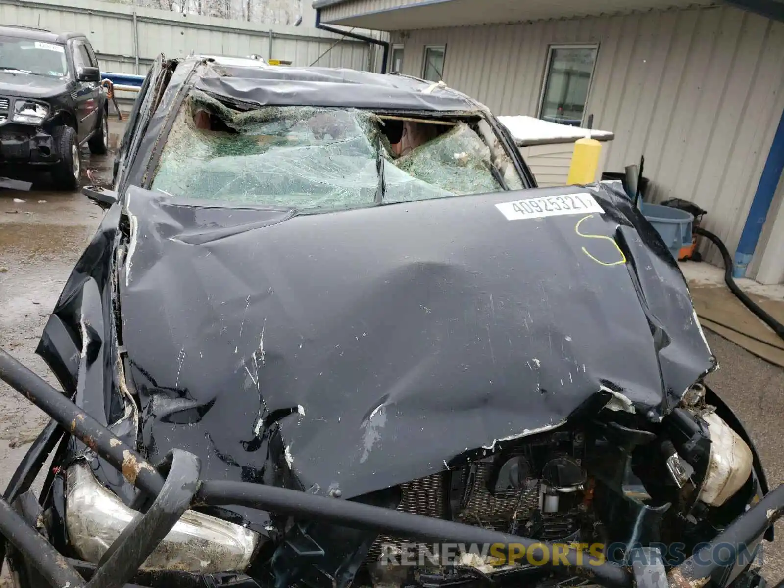 9 Photograph of a damaged car 5TFSZ5AN1KX168052 TOYOTA TACOMA 2019