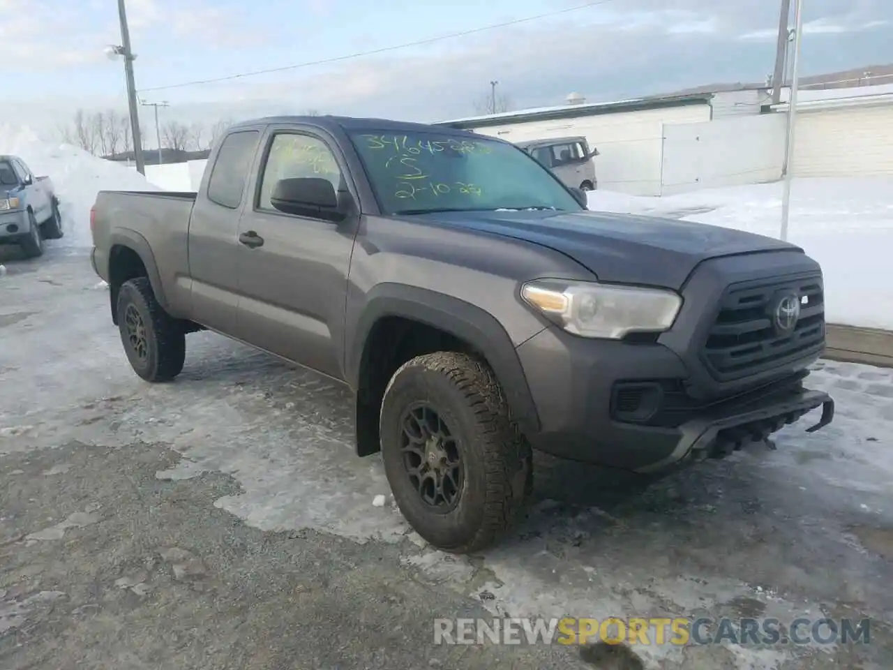 1 Фотография поврежденного автомобиля 5TFSZ5AN1KX205794 TOYOTA TACOMA 2019