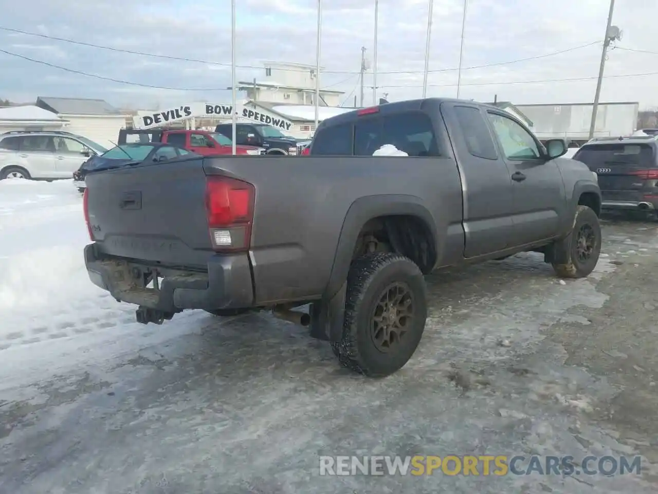 4 Photograph of a damaged car 5TFSZ5AN1KX205794 TOYOTA TACOMA 2019