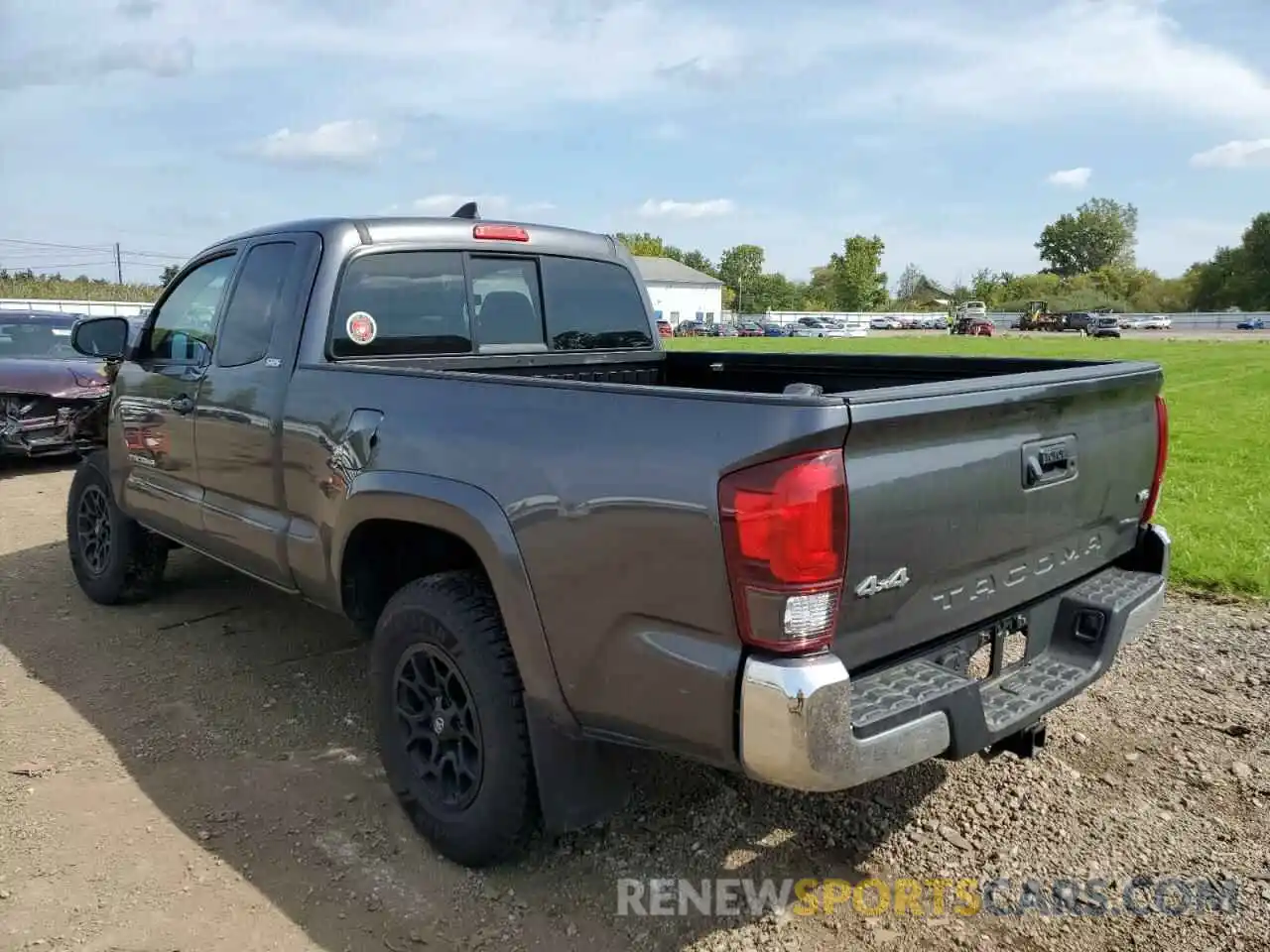 3 Photograph of a damaged car 5TFSZ5AN1KX206606 TOYOTA TACOMA 2019