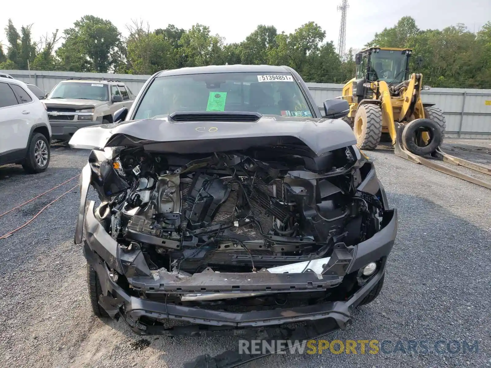 7 Photograph of a damaged car 5TFSZ5AN2KX186589 TOYOTA TACOMA 2019