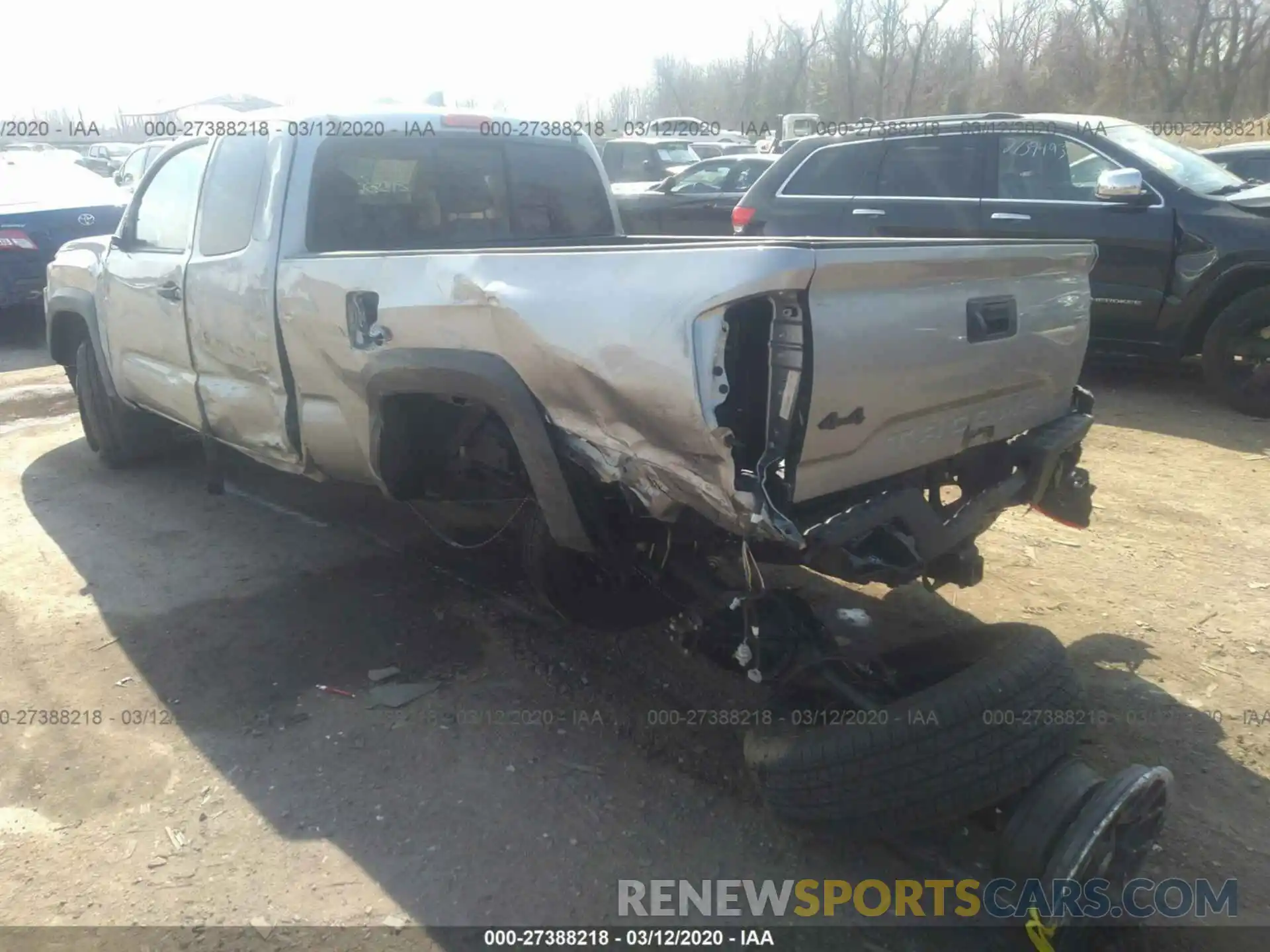 3 Photograph of a damaged car 5TFSZ5AN2KX196443 TOYOTA TACOMA 2019