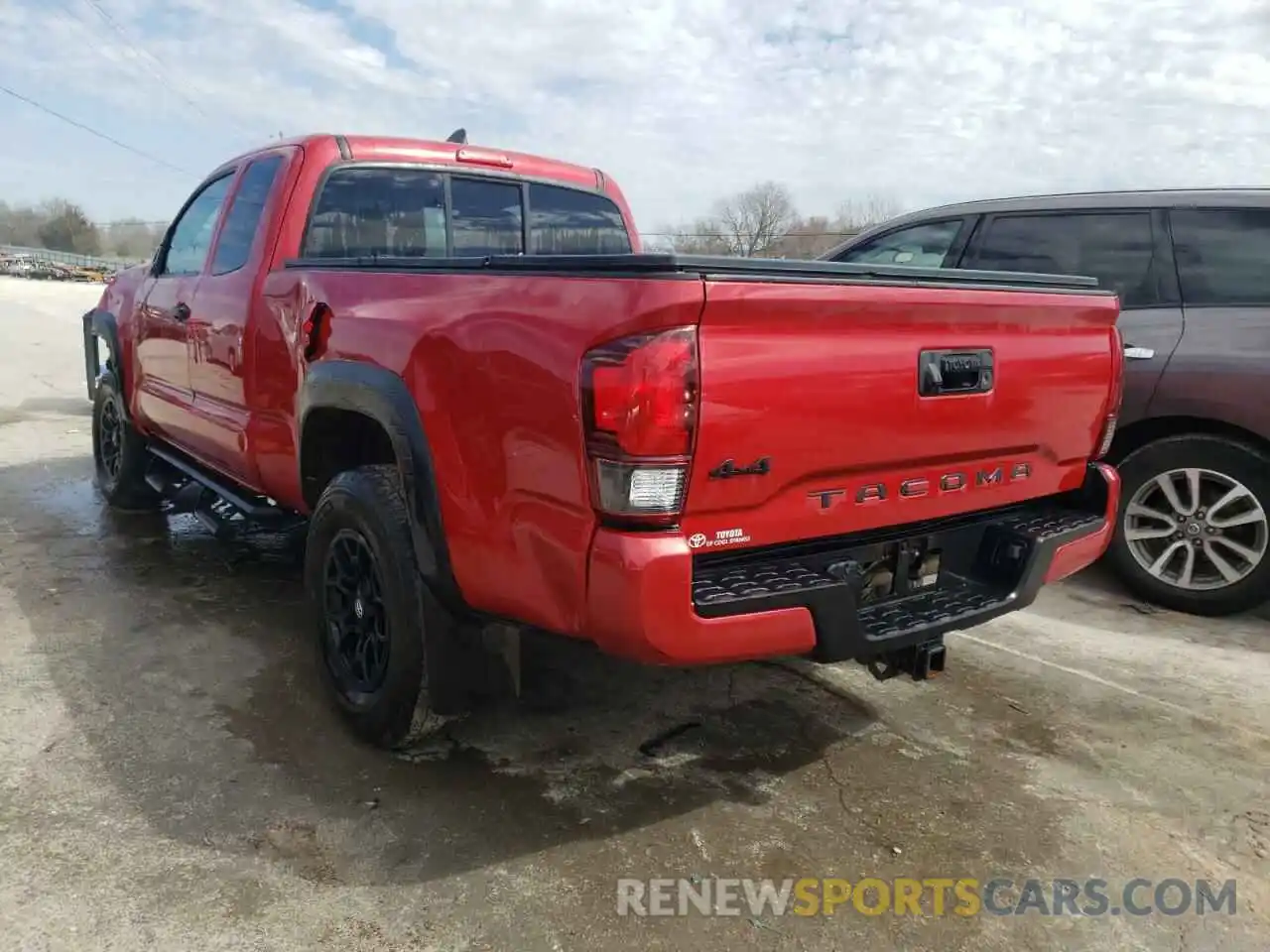 3 Photograph of a damaged car 5TFSZ5AN3KX165637 TOYOTA TACOMA 2019