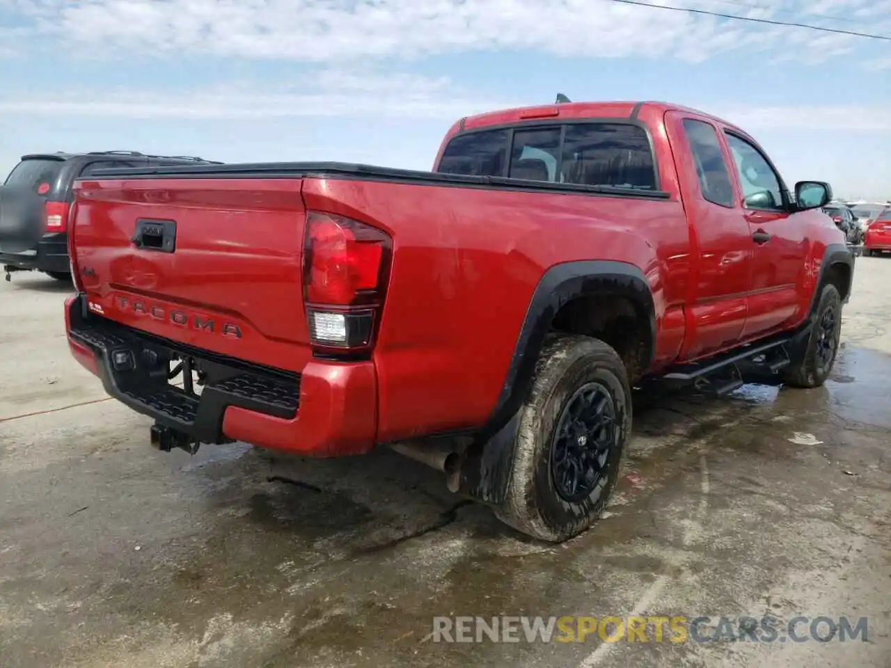 4 Photograph of a damaged car 5TFSZ5AN3KX165637 TOYOTA TACOMA 2019