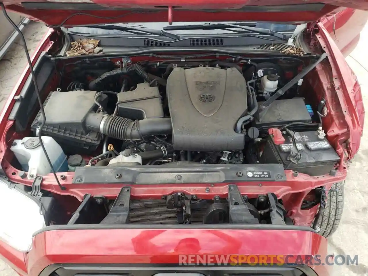 7 Photograph of a damaged car 5TFSZ5AN3KX165637 TOYOTA TACOMA 2019