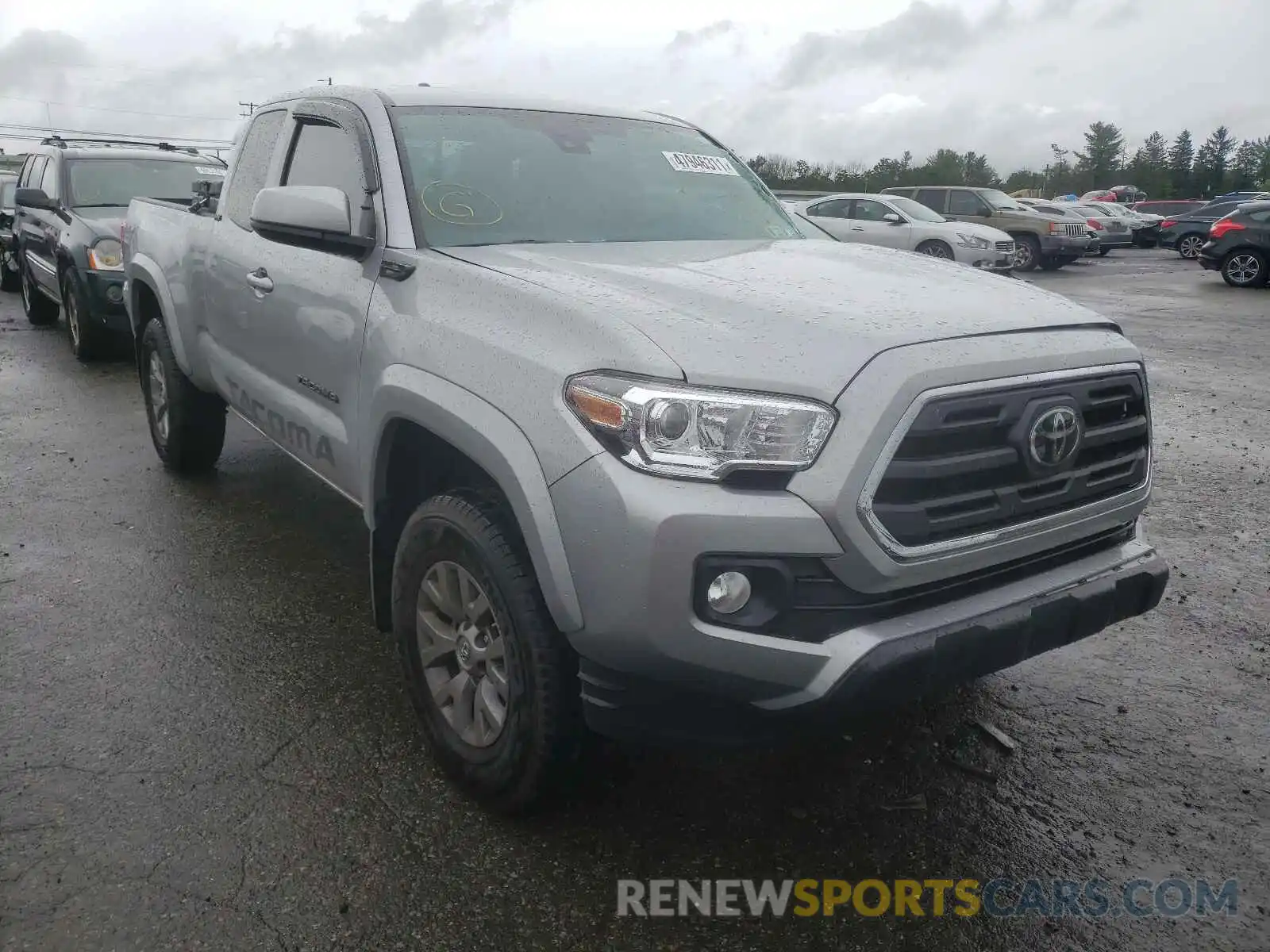 1 Photograph of a damaged car 5TFSZ5AN3KX179845 TOYOTA TACOMA 2019