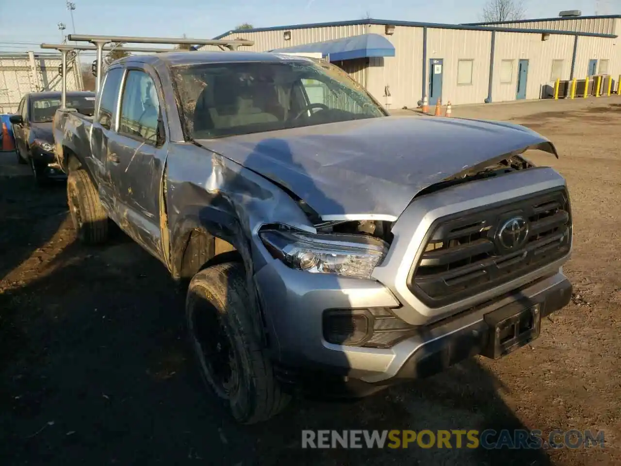 9 Photograph of a damaged car 5TFSZ5AN4KX165615 TOYOTA TACOMA 2019