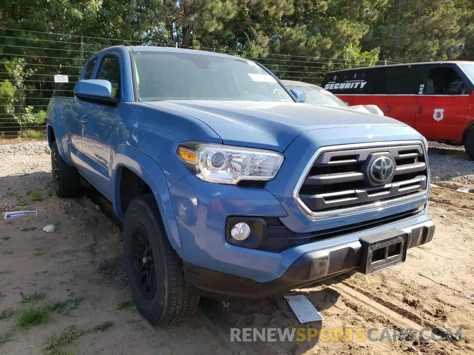 1 Photograph of a damaged car 5TFSZ5AN4KX169468 TOYOTA TACOMA 2019