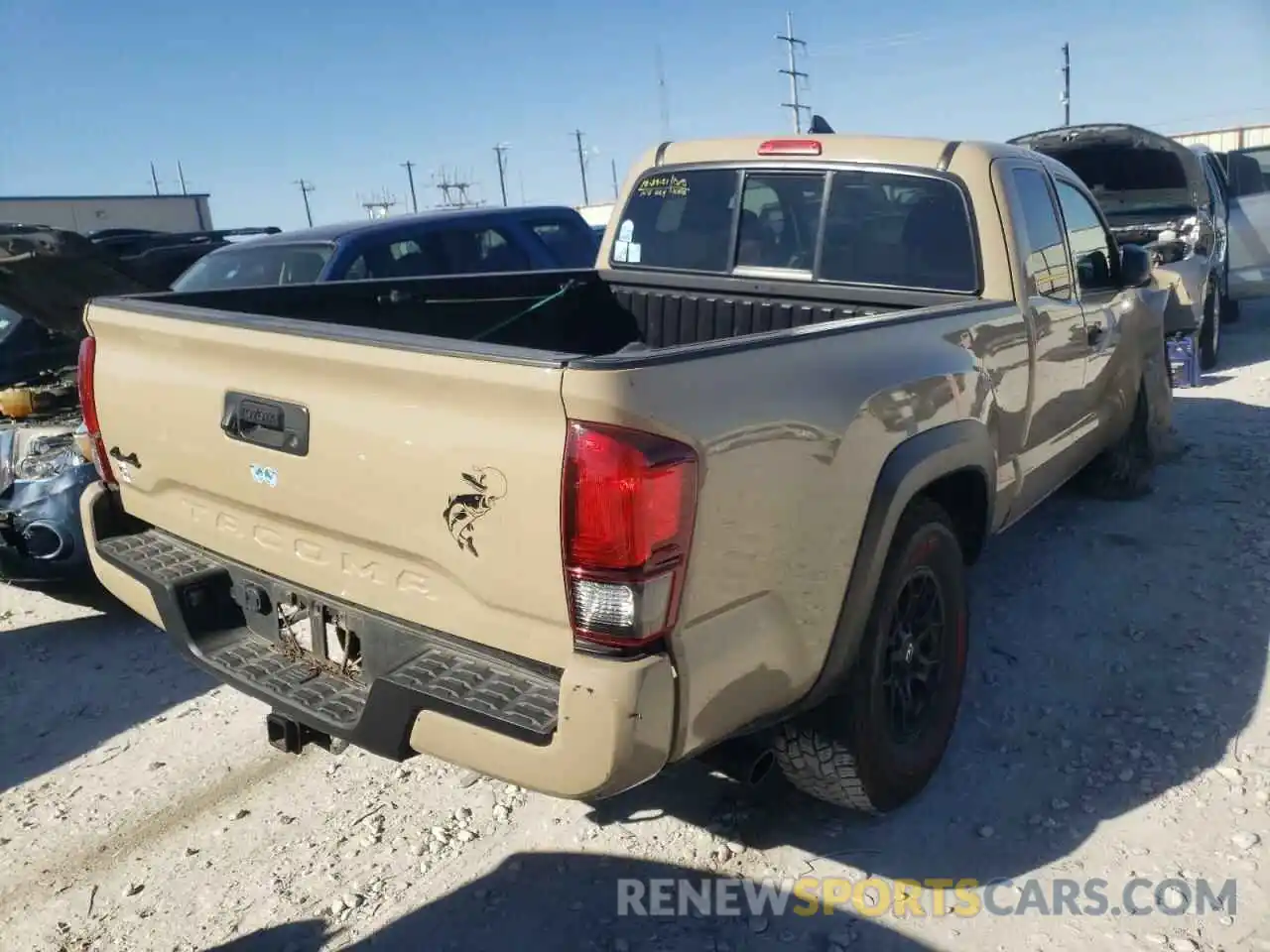 4 Фотография поврежденного автомобиля 5TFSZ5AN4KX176727 TOYOTA TACOMA 2019