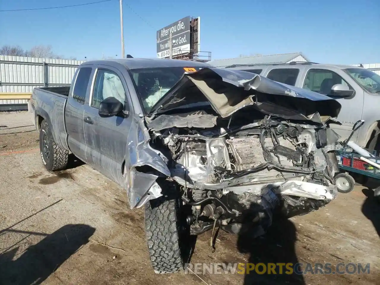 1 Photograph of a damaged car 5TFSZ5AN4KX182317 TOYOTA TACOMA 2019