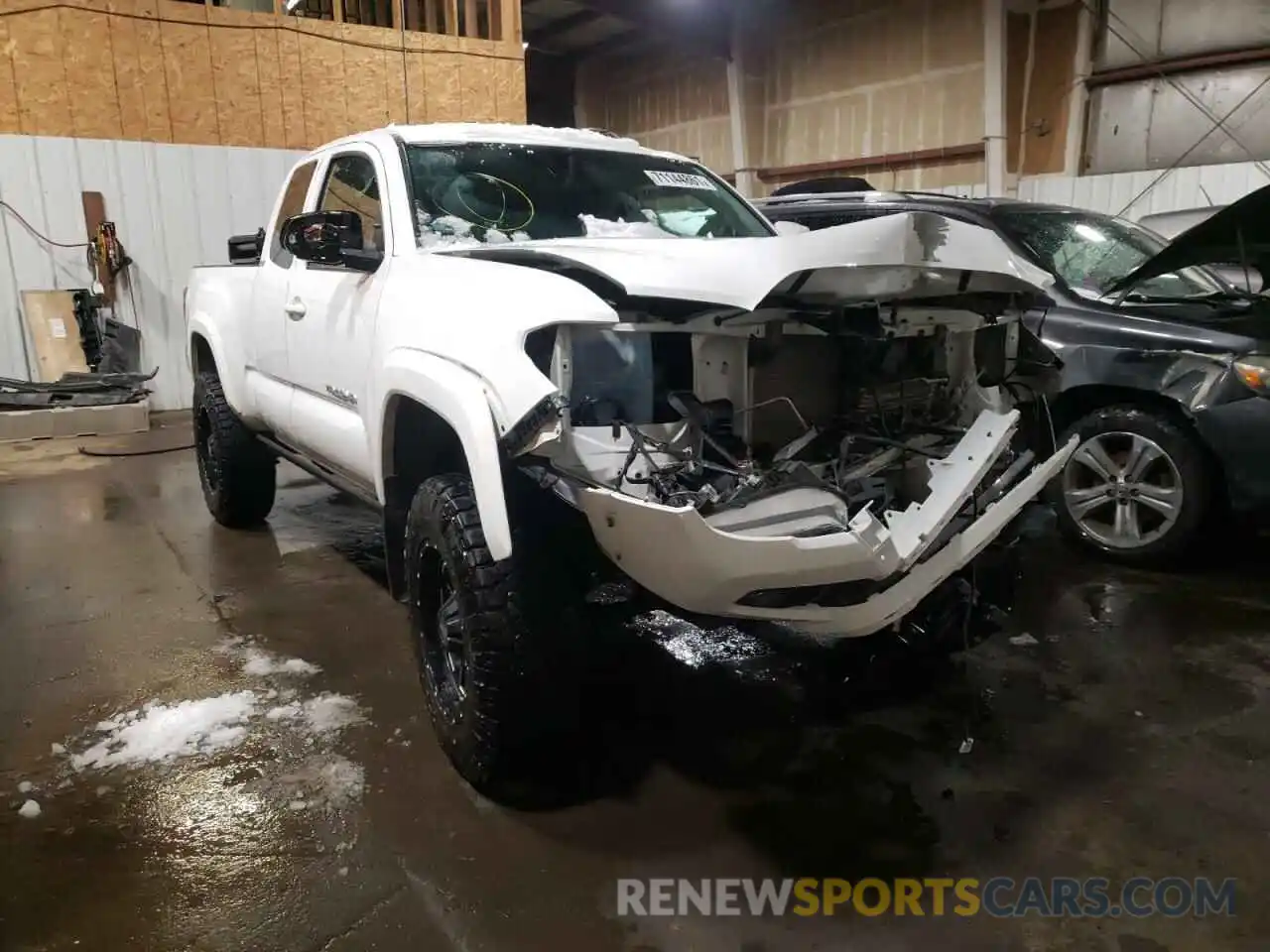 1 Photograph of a damaged car 5TFSZ5AN4KX201772 TOYOTA TACOMA 2019