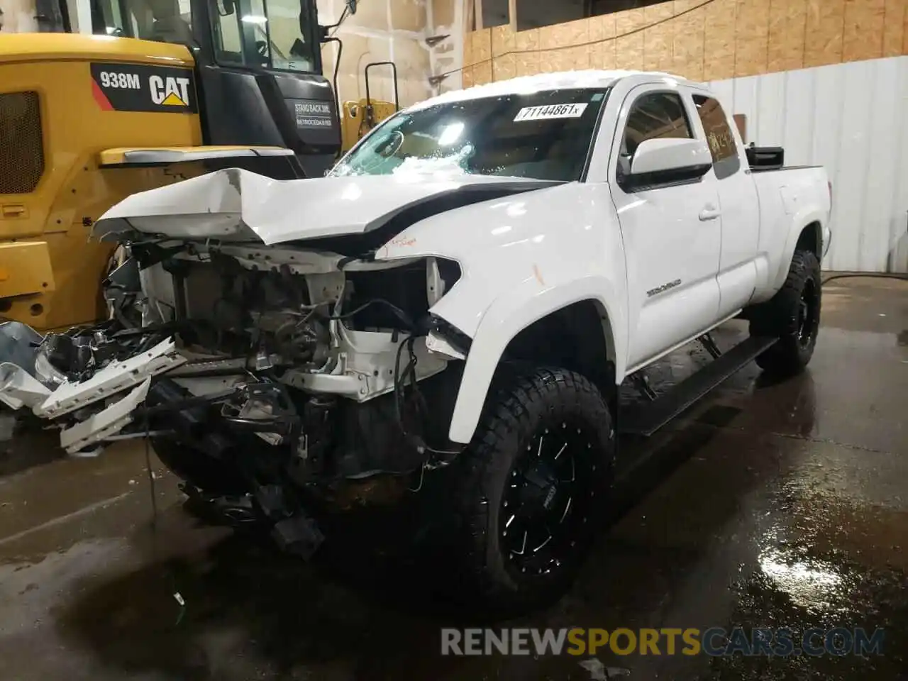 2 Photograph of a damaged car 5TFSZ5AN4KX201772 TOYOTA TACOMA 2019