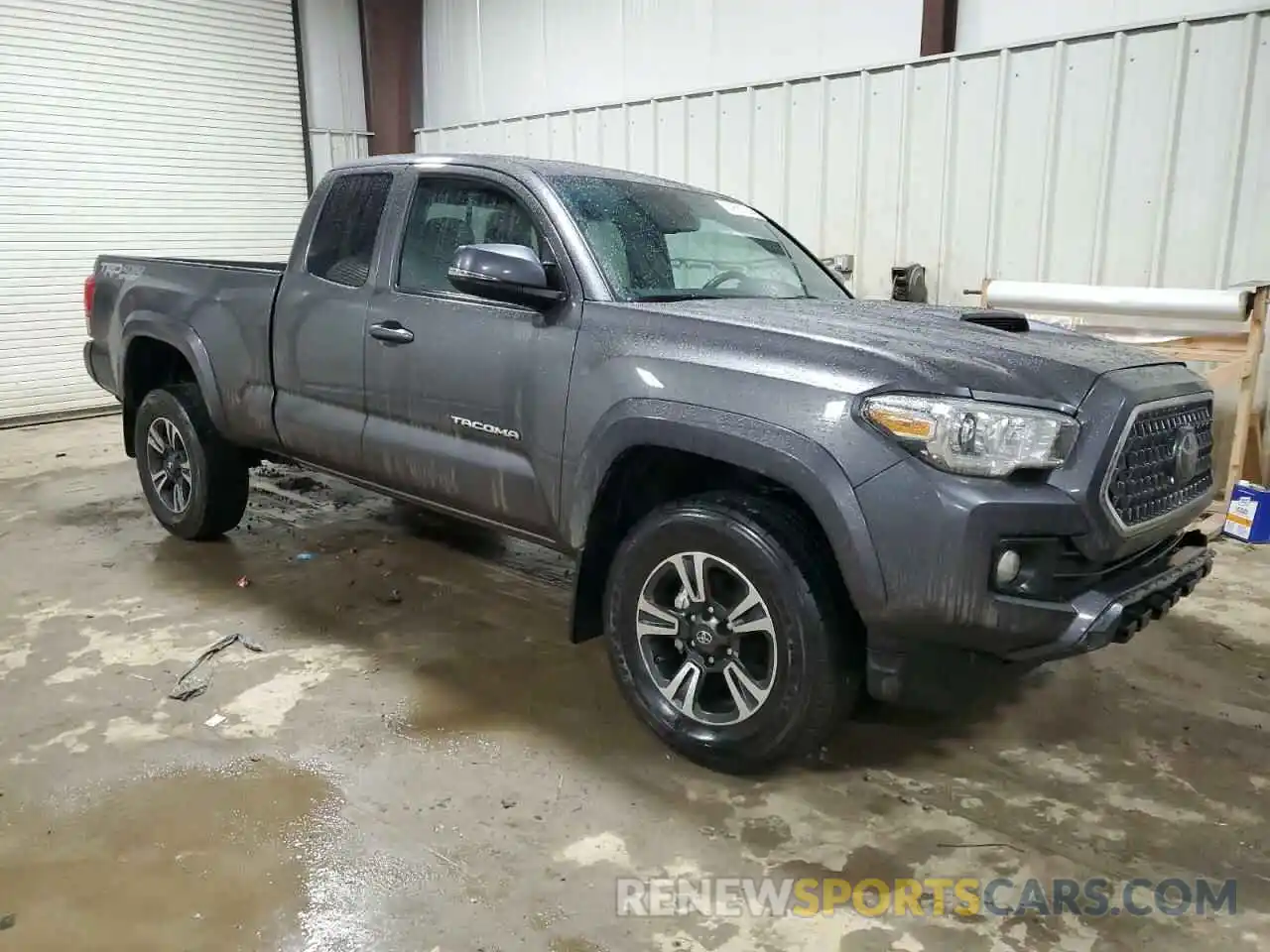 4 Photograph of a damaged car 5TFSZ5AN5KX170645 TOYOTA TACOMA 2019