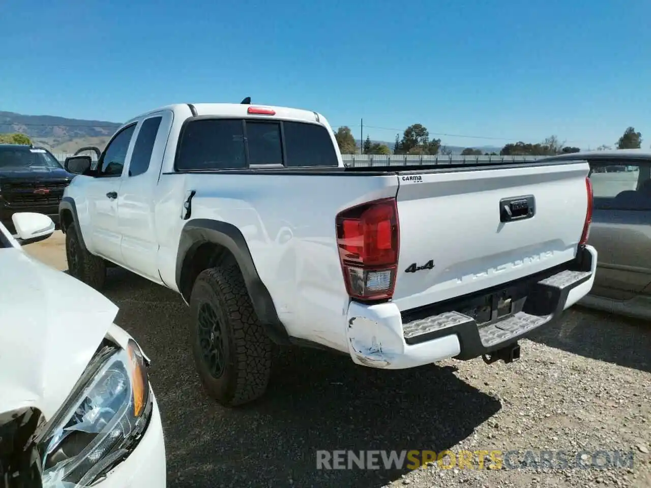 3 Photograph of a damaged car 5TFSZ5AN5KX172136 TOYOTA TACOMA 2019