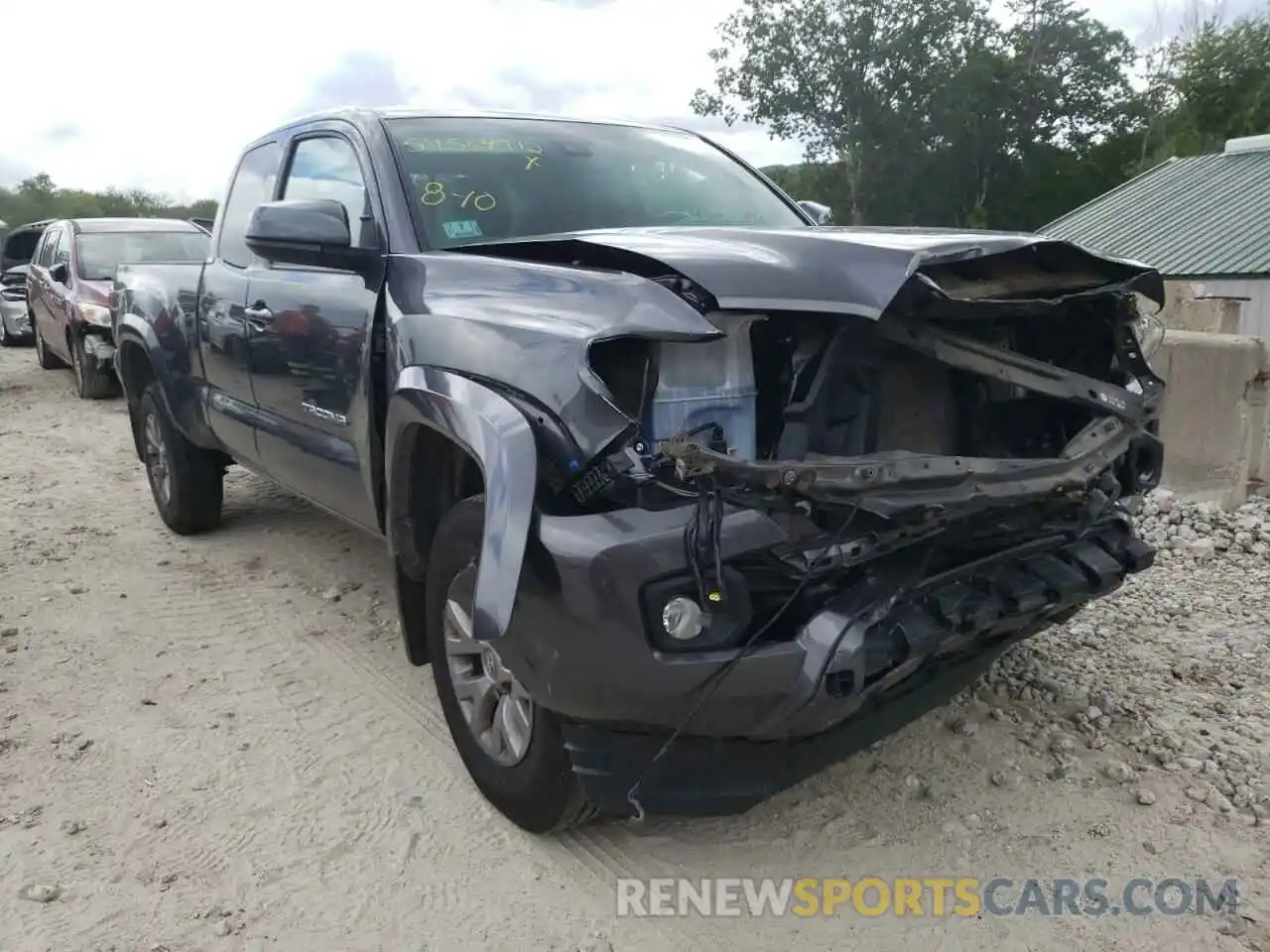 1 Photograph of a damaged car 5TFSZ5AN5KX183668 TOYOTA TACOMA 2019