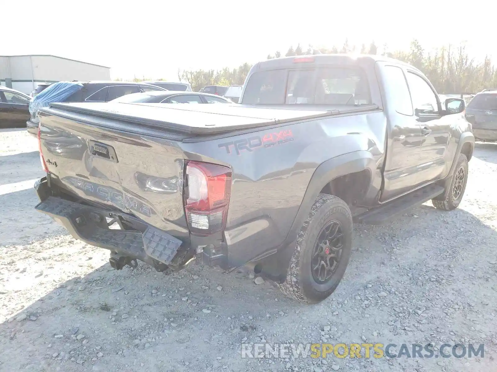 4 Photograph of a damaged car 5TFSZ5AN5KX186604 TOYOTA TACOMA 2019