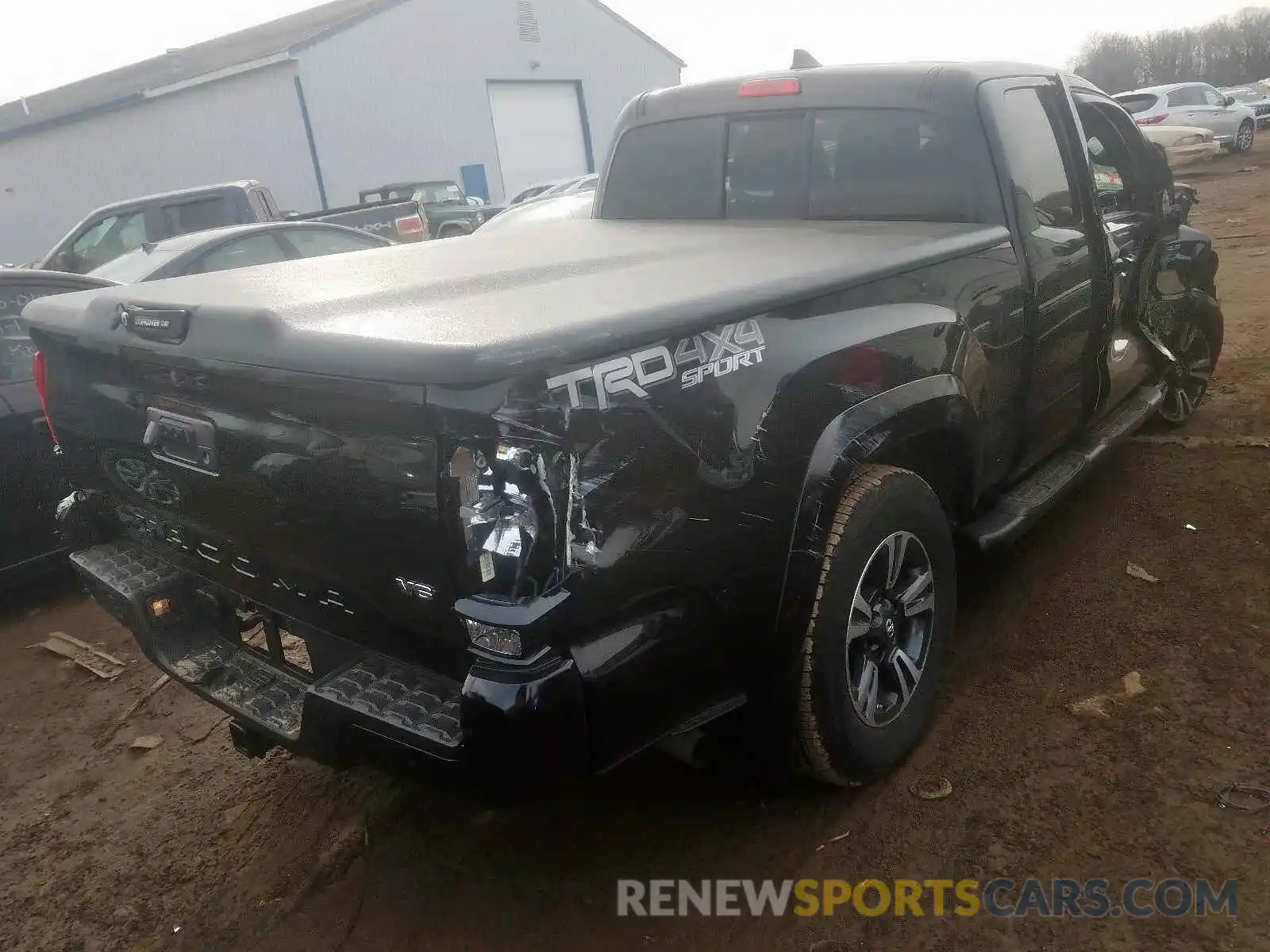 4 Photograph of a damaged car 5TFSZ5AN5KX191060 TOYOTA TACOMA 2019