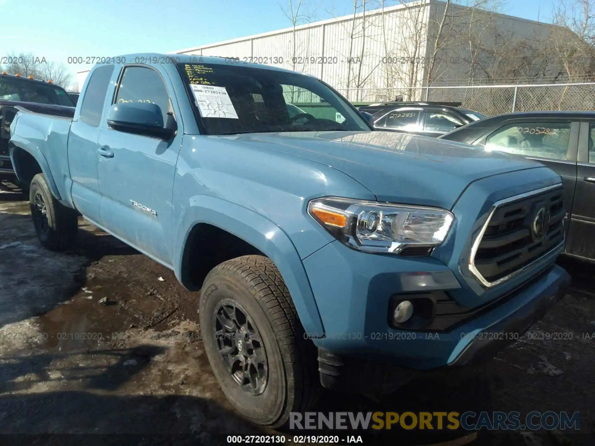 1 Photograph of a damaged car 5TFSZ5AN5KX205362 TOYOTA TACOMA 2019