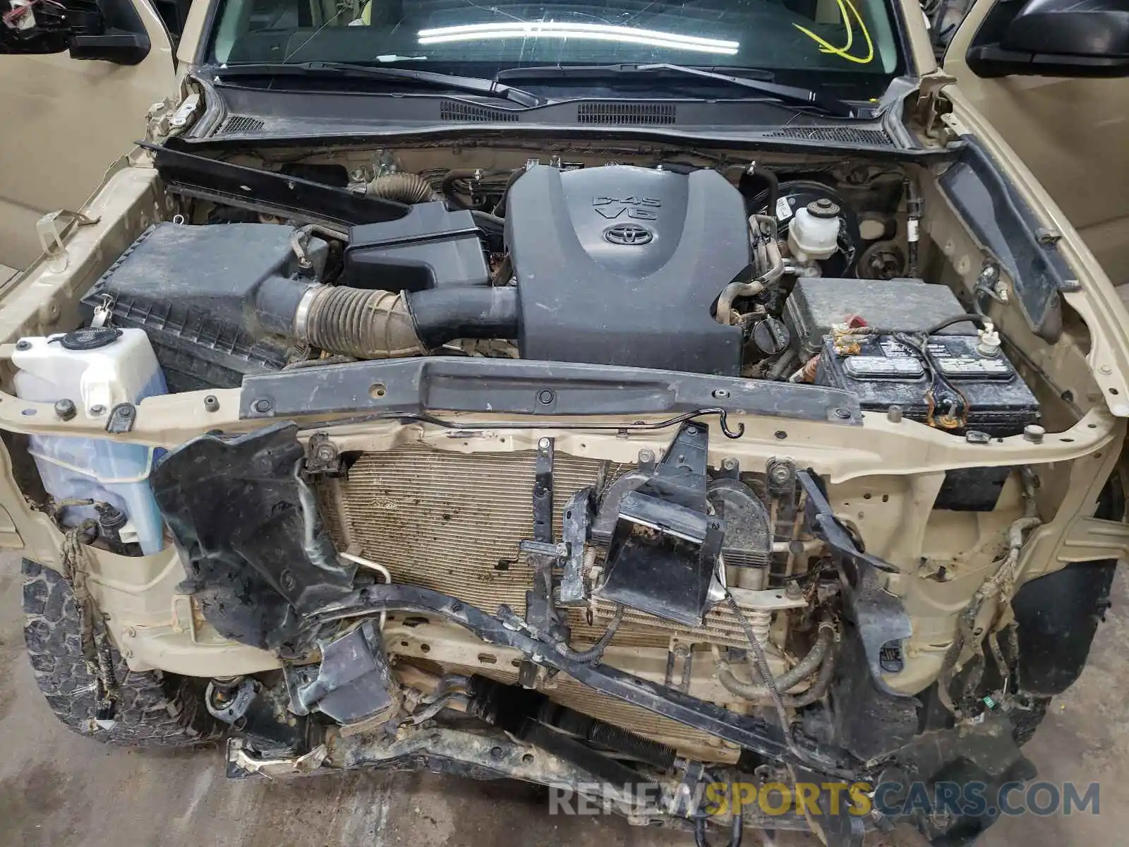 7 Photograph of a damaged car 5TFSZ5AN5KX205457 TOYOTA TACOMA 2019