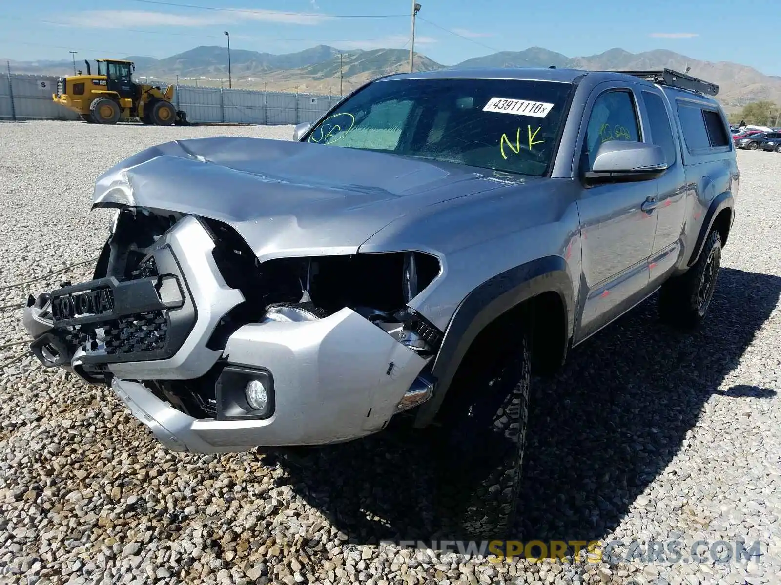 2 Photograph of a damaged car 5TFSZ5AN5KX211274 TOYOTA TACOMA 2019